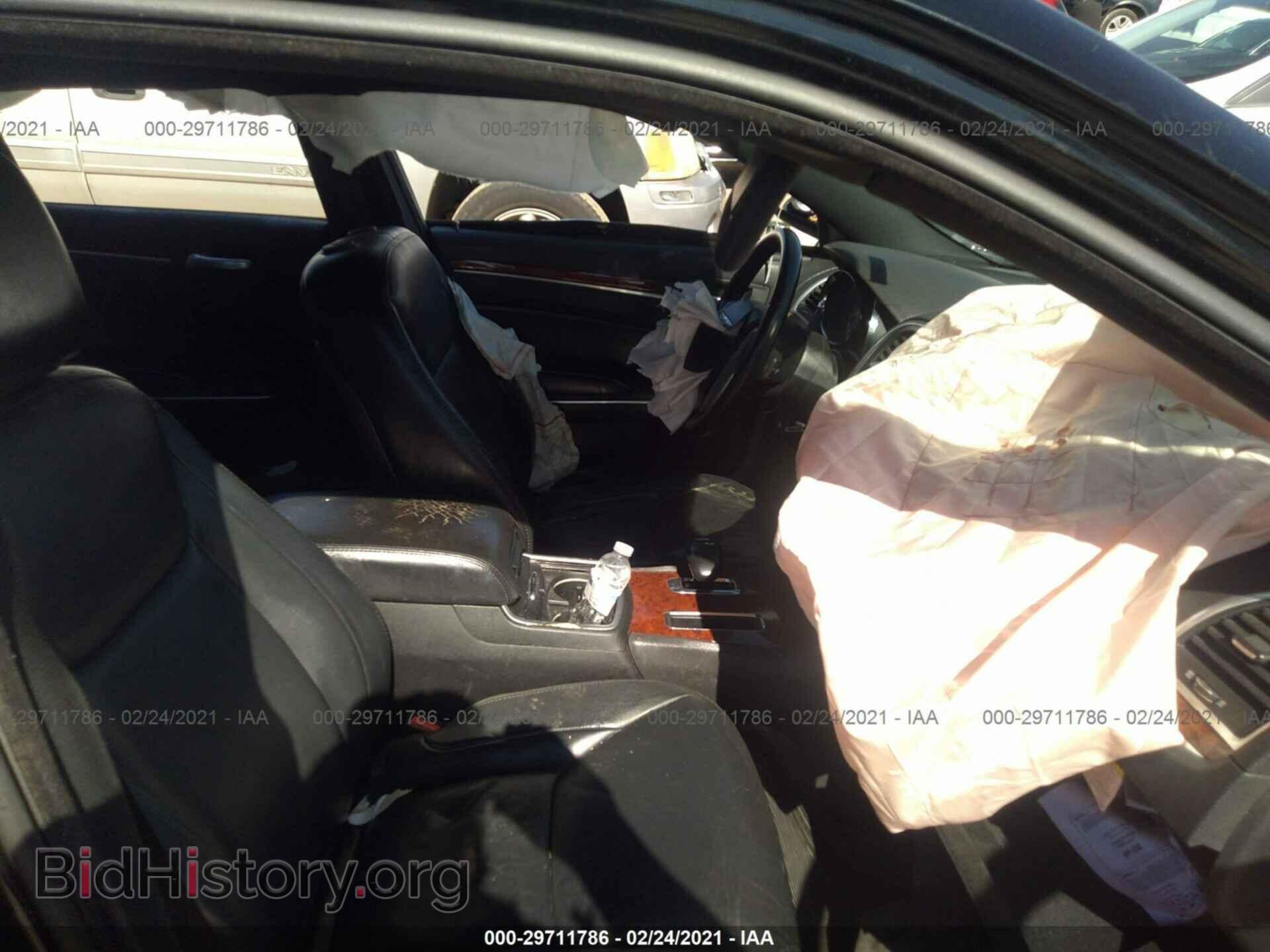 2014 CHRYSLER 300 - VIN: 2C3CCAAG2EH236839 - Фото 5