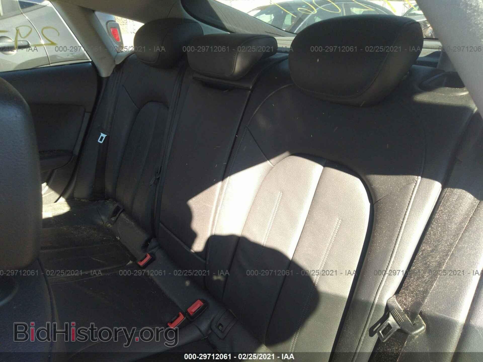 2013 AUDI A7 - VIN: WAUYGAFC0DN086079 - Фото 8