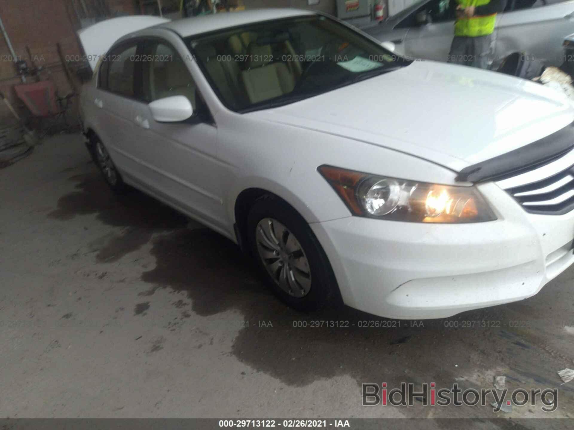 Photo 1HGCP2F39CA133765 - HONDA ACCORD SDN 2012