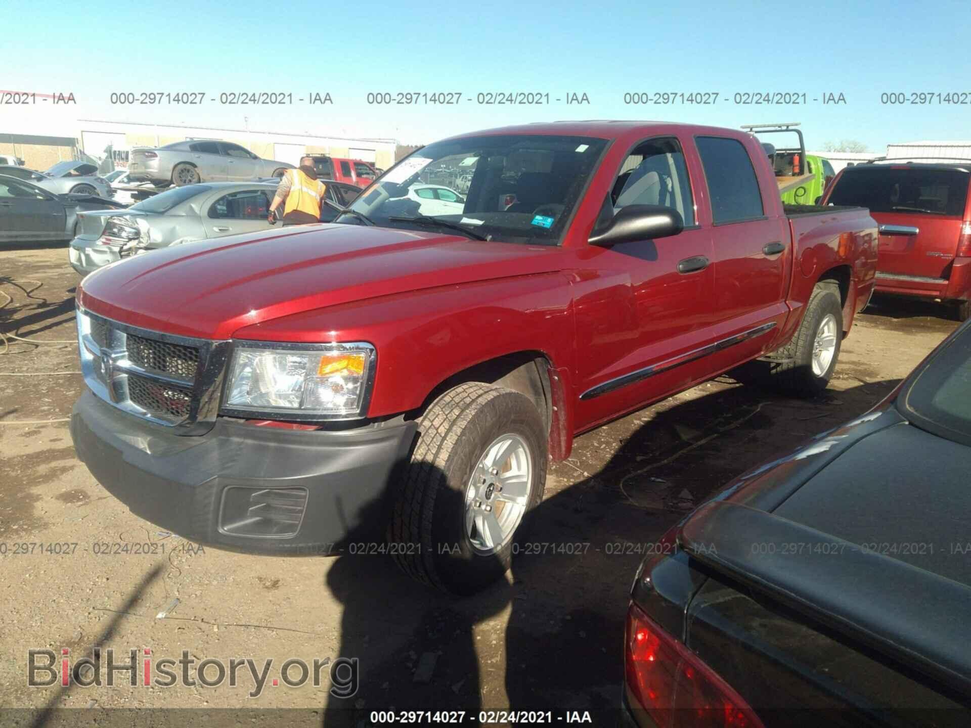 2008 DODGE DAKOTA - VIN: 1D7HE38K18S528423 - Фото 2