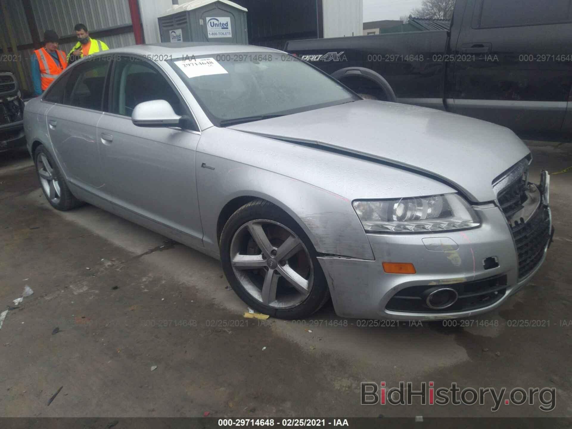 Photo WAUKGAFB6BN033462 - AUDI A6 2011