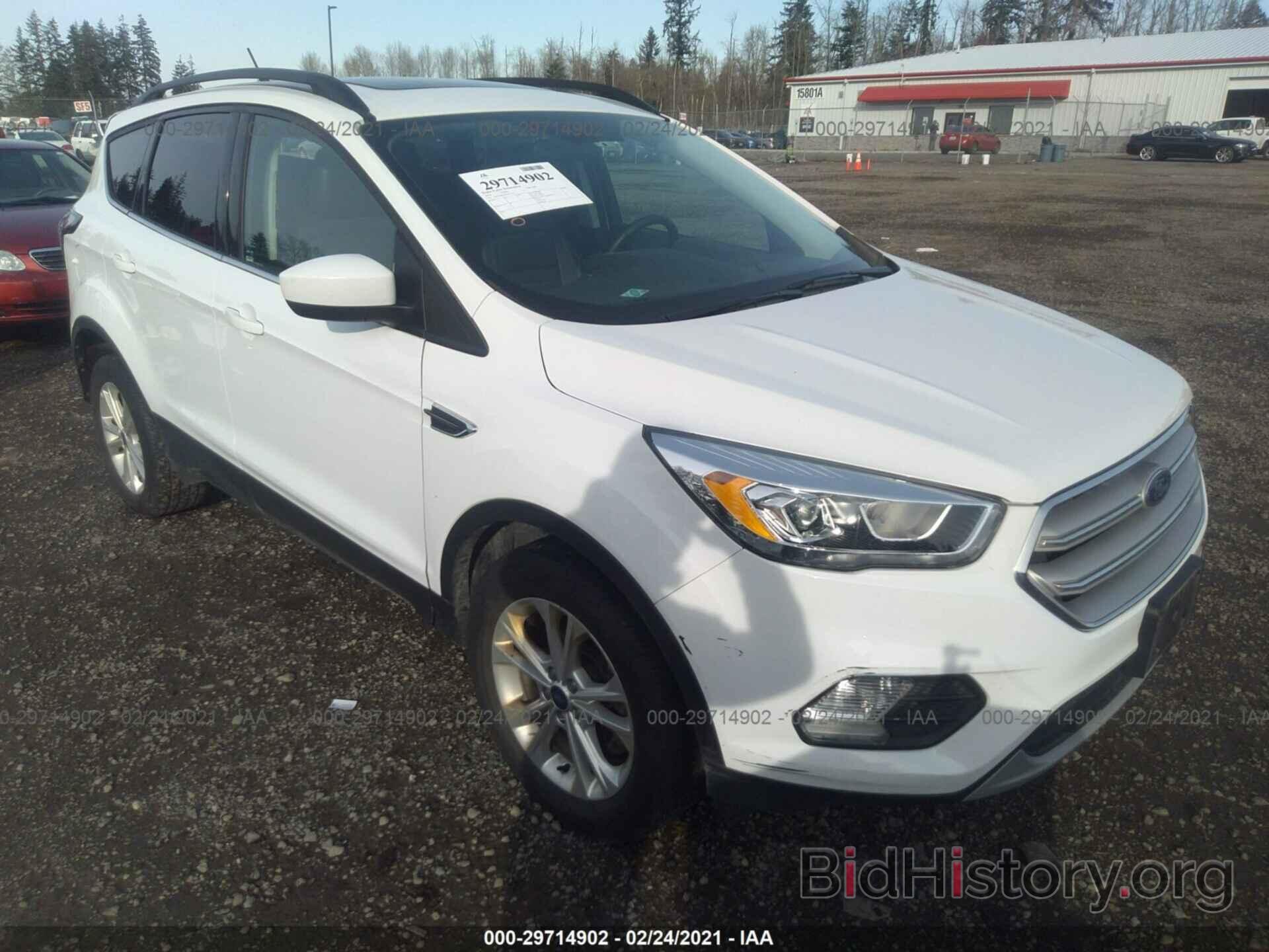 Photo 1FMCU9HD0JUA57379 - FORD ESCAPE 2018