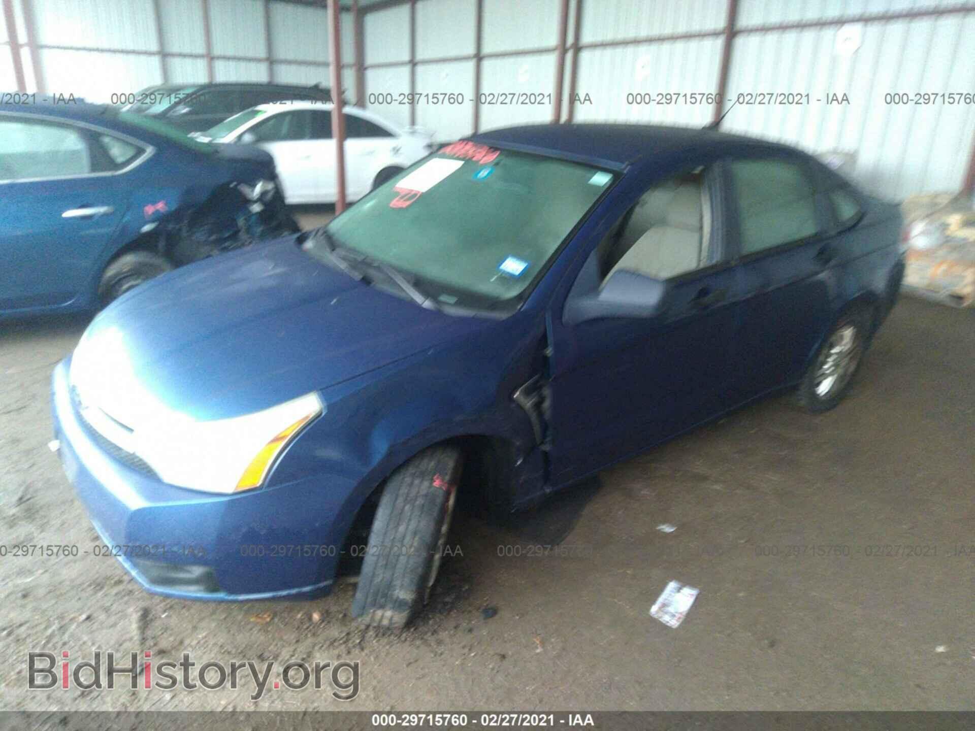2008 FORD FOCUS - VIN: 1FAHP35N58W230104 - Фото 2