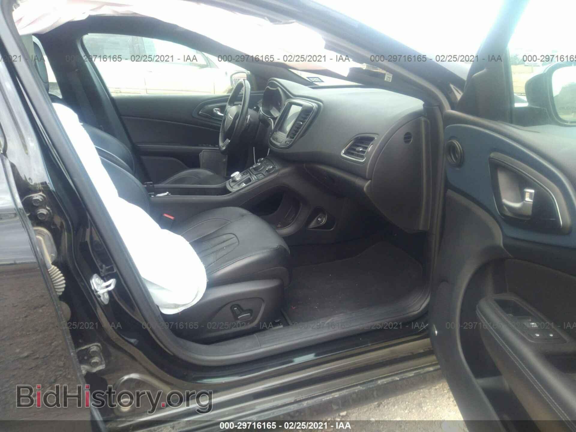 2016 CHRYSLER 200 - VIN: 1C3CCCBGXGN109941 - Фото 5