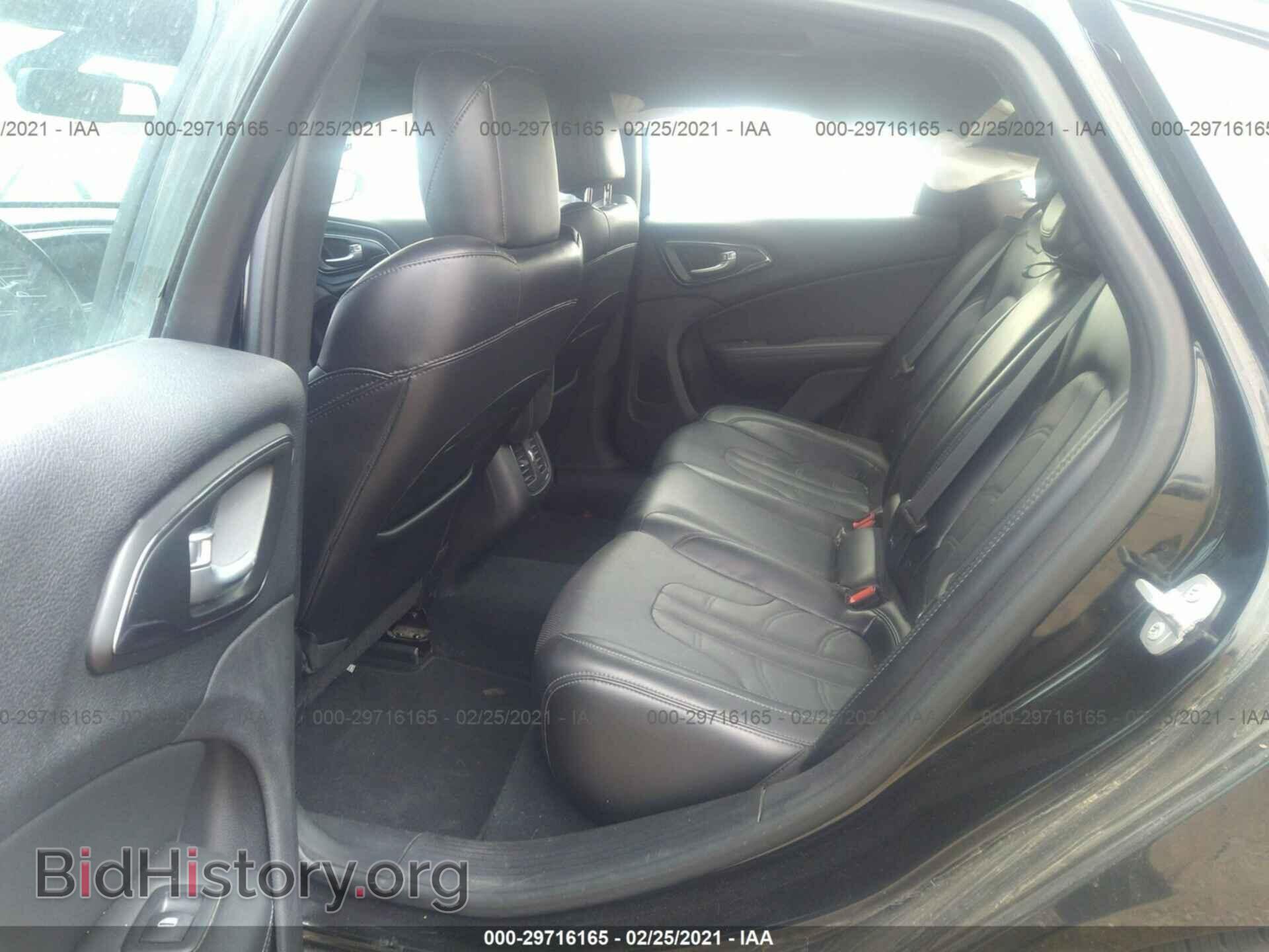 2016 CHRYSLER 200 - VIN: 1C3CCCBGXGN109941 - Фото 8
