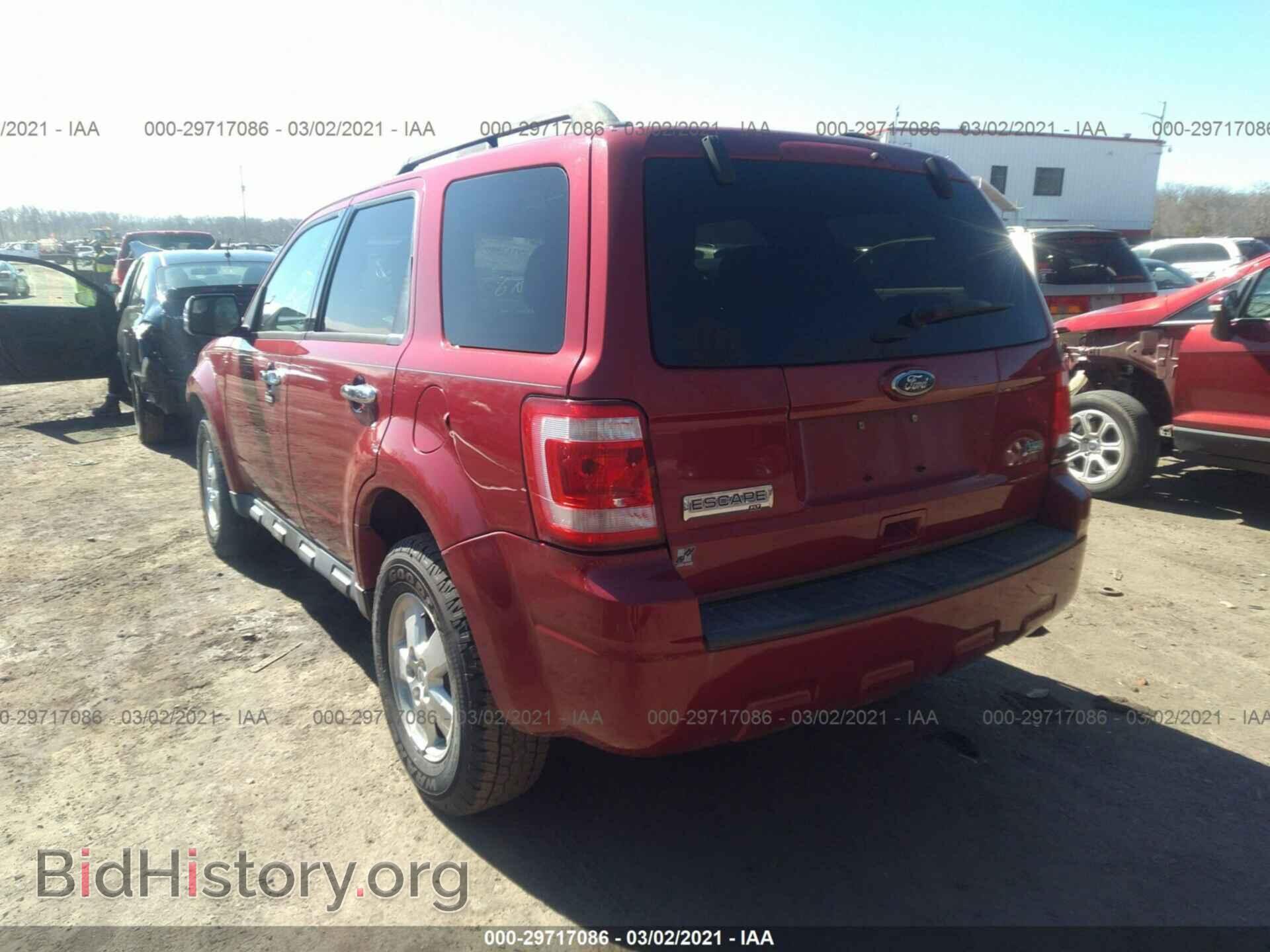 2011 FORD ESCAPE - VIN: 1FMCU9DG0BKB73629 - Фото 3