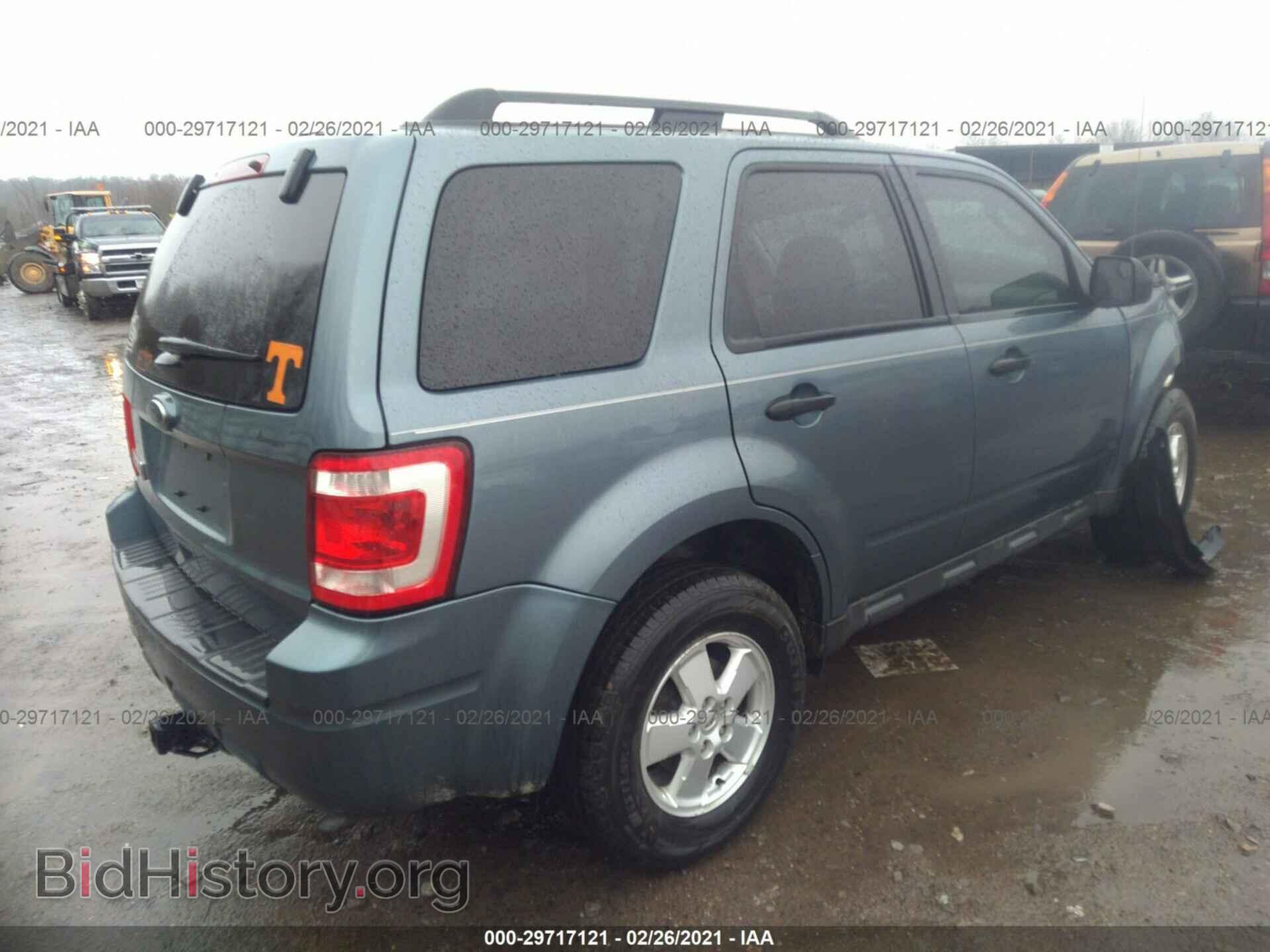 2011 FORD ESCAPE - VIN: 1FMCU0D76BKC40293 - Photo 4