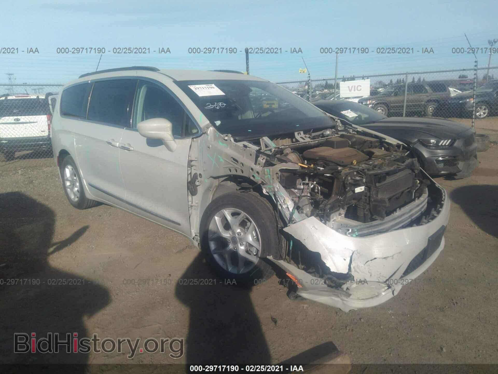 Фотография 2C4RC1BG9HR628638 - CHRYSLER PACIFICA 2017