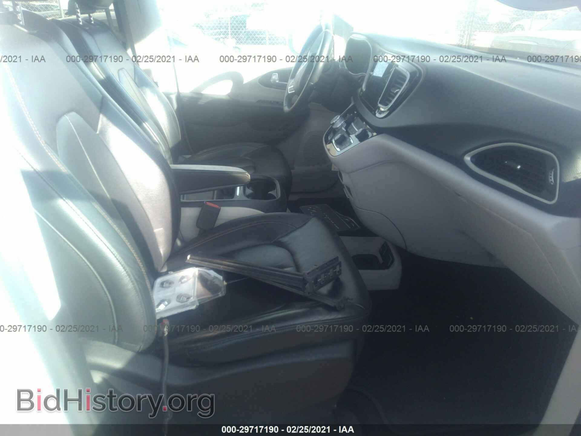 2017 CHRYSLER PACIFICA - VIN: 2C4RC1BG9HR628638 - Фото 5