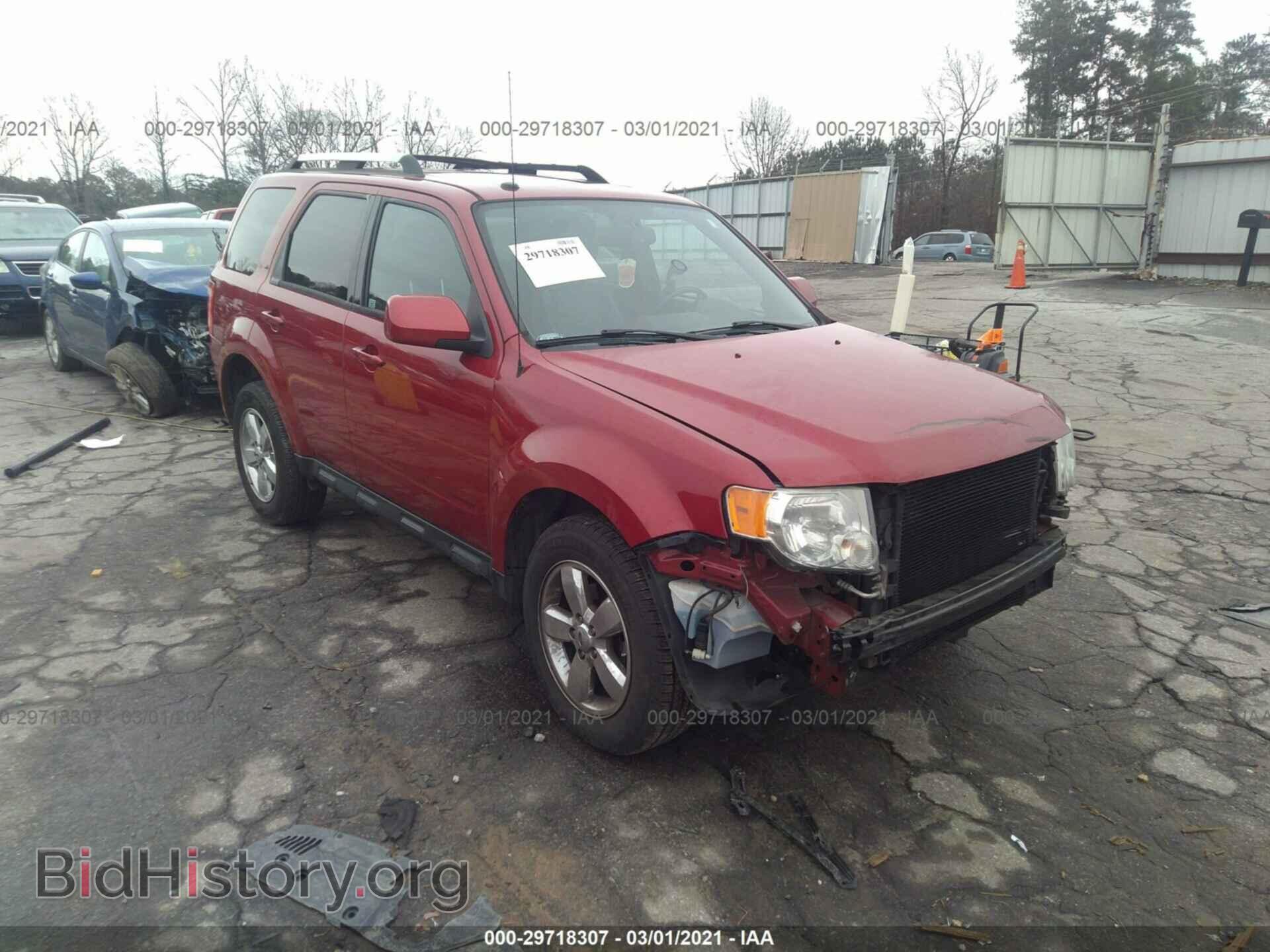 Фотография 1FMCU0EG4BKB12746 - FORD ESCAPE 2011