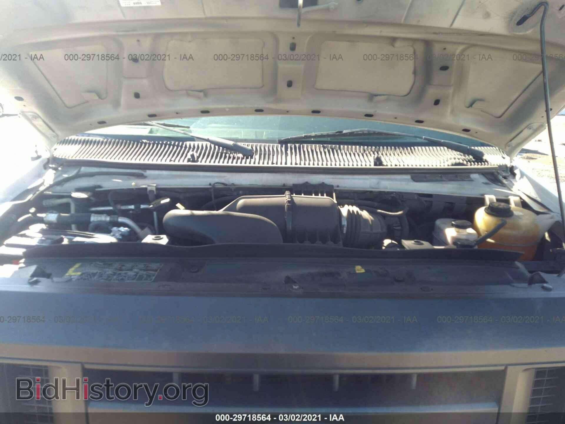 2011 FORD ECONOLINE CARGO VAN - VIN: 1FTNE2EL9BDA26579 - Фото 10