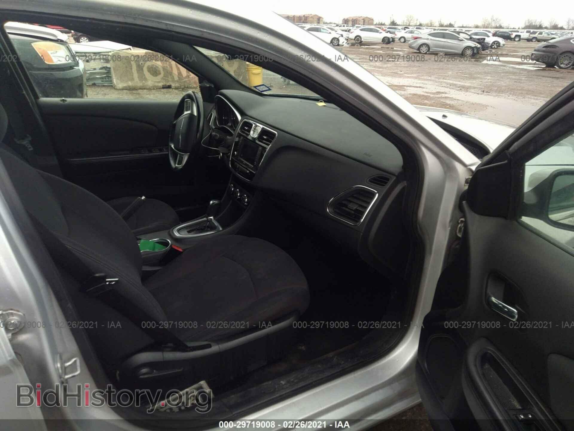 2012 CHRYSLER 200 - VIN: 1C3CCBBB4CN206111 - Photo 5