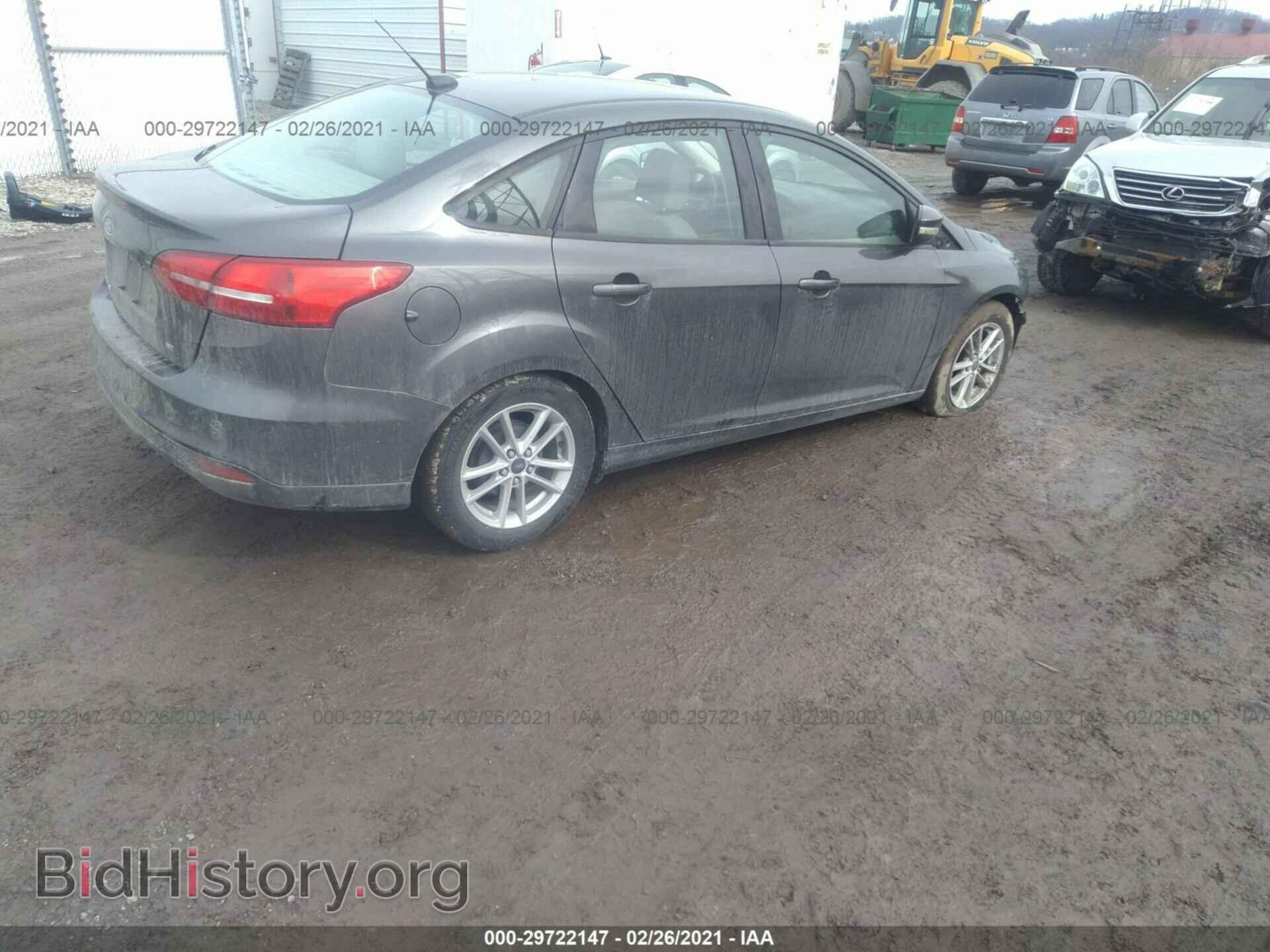 2015 FORD FOCUS - VIN: 1FADP3F29FL221004 - Photo 4
