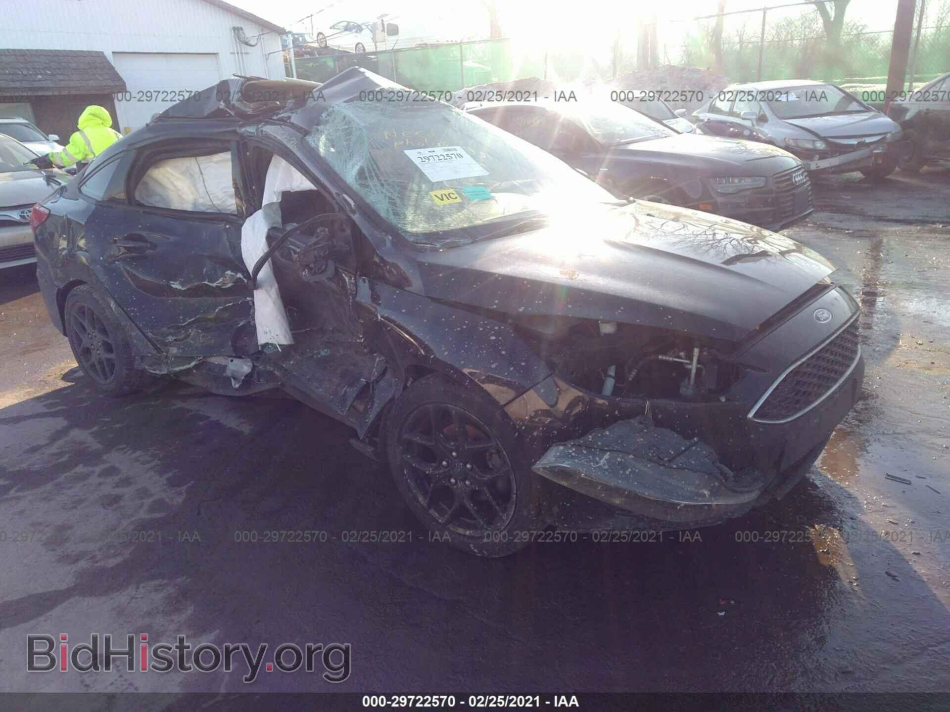Photo 1FADP3F29GL306104 - FORD FOCUS 2016