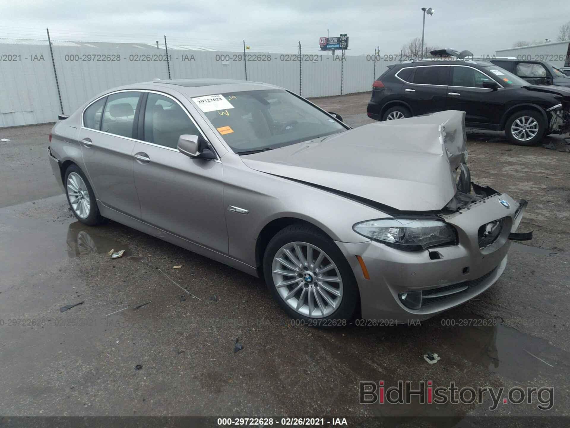 Photo WBAFR7C59DC823687 - BMW 5 SERIES 2013