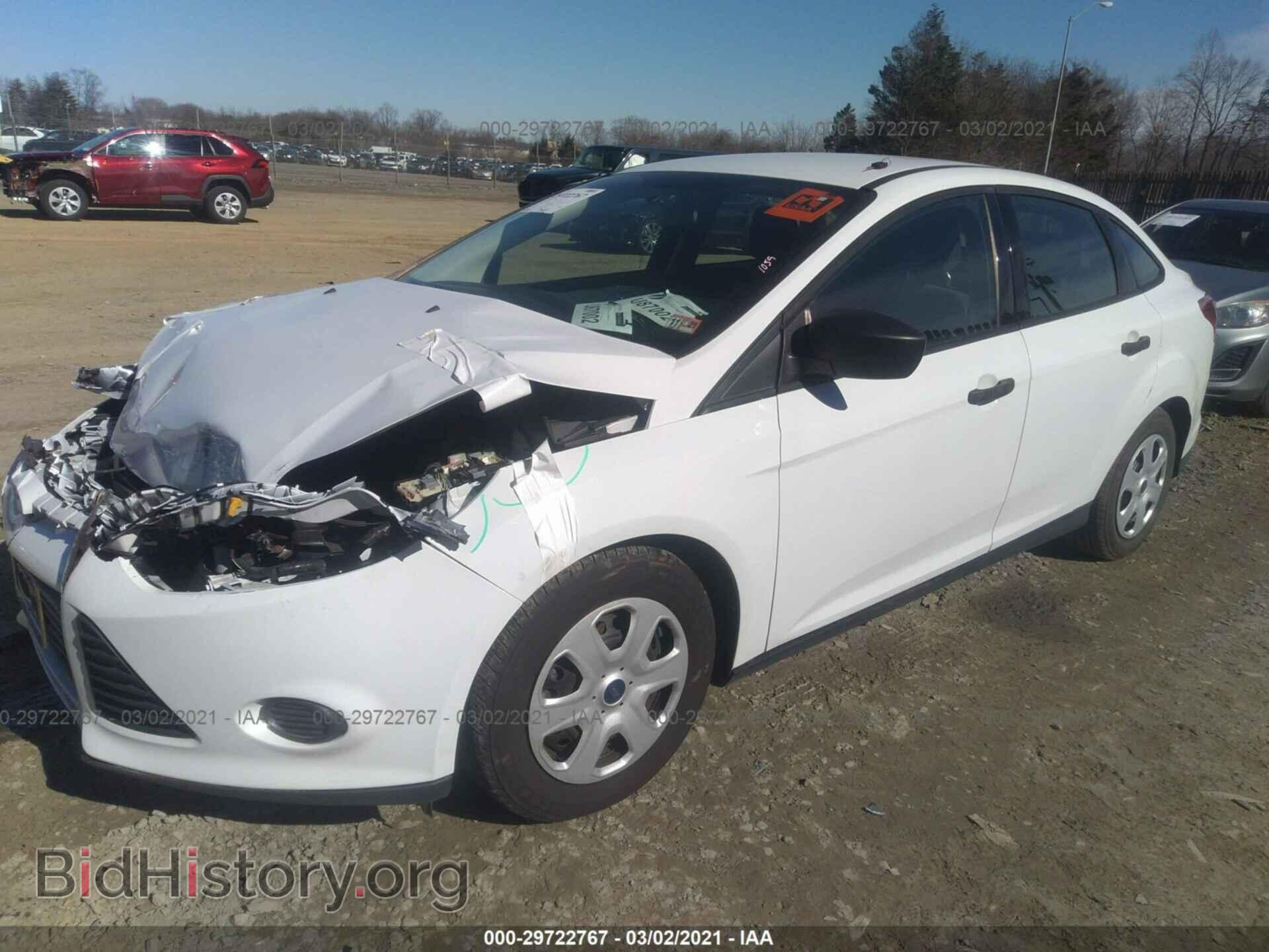 2014 FORD FOCUS - VIN: 1FADP3E27EL427017 - Фото 2