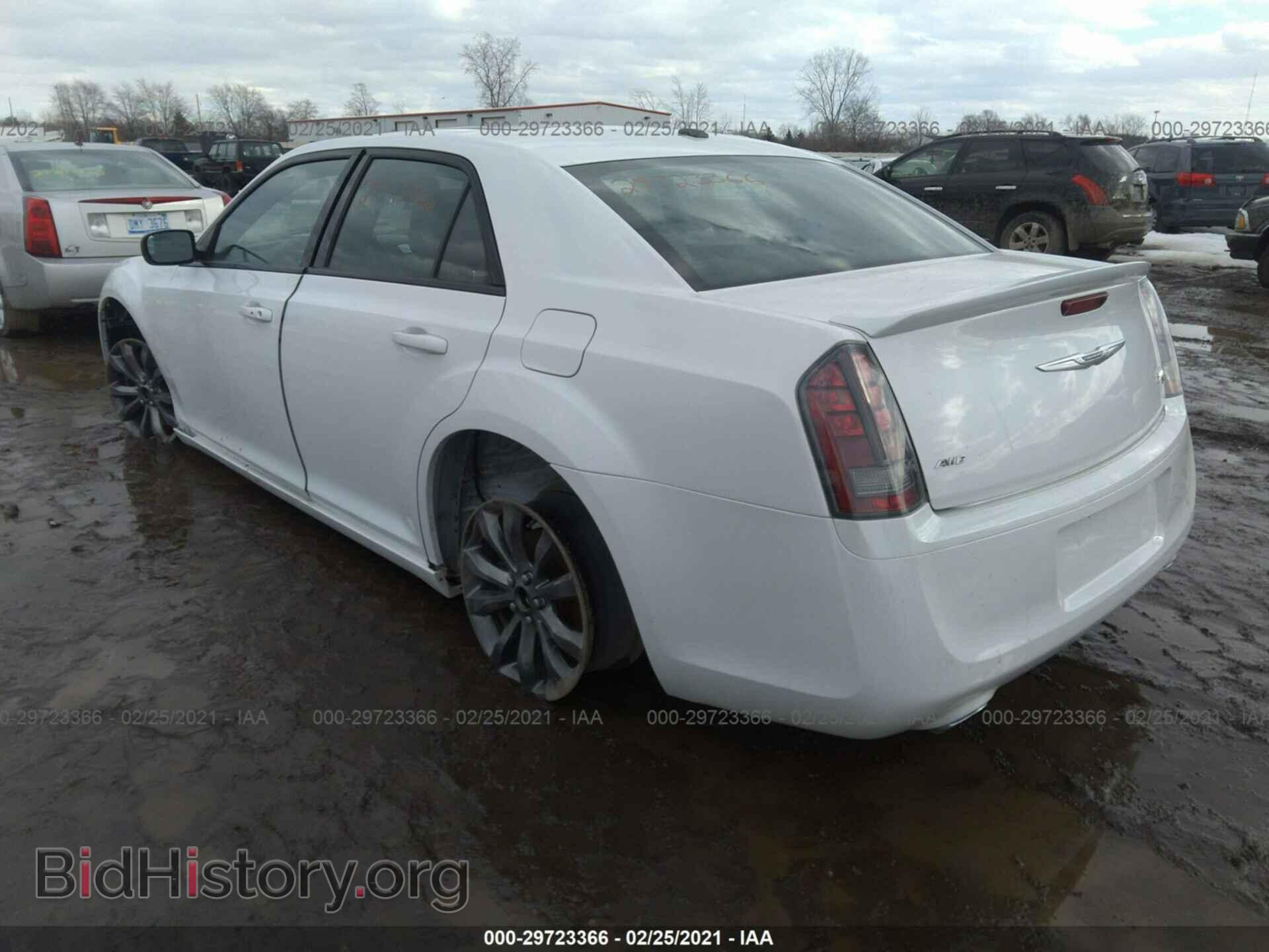 2014 CHRYSLER 300 - VIN: 2C3CCAGG9EH337335 - Фото 3