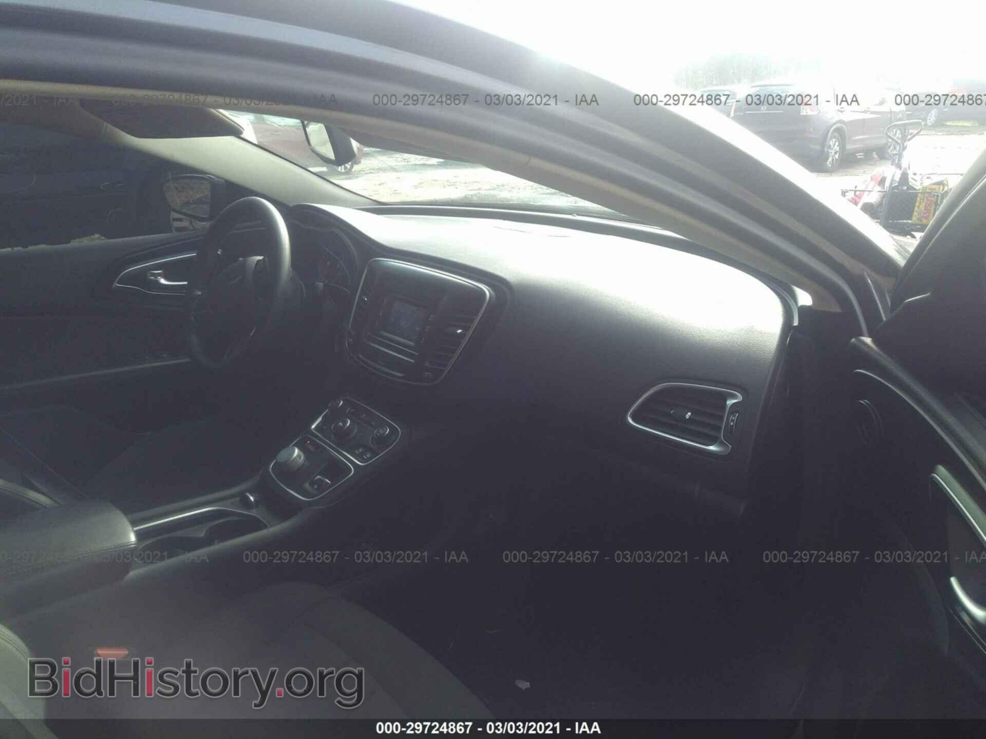 2016 CHRYSLER 200 - VIN: 1C3CCCAB8GN133208 - Фото 5