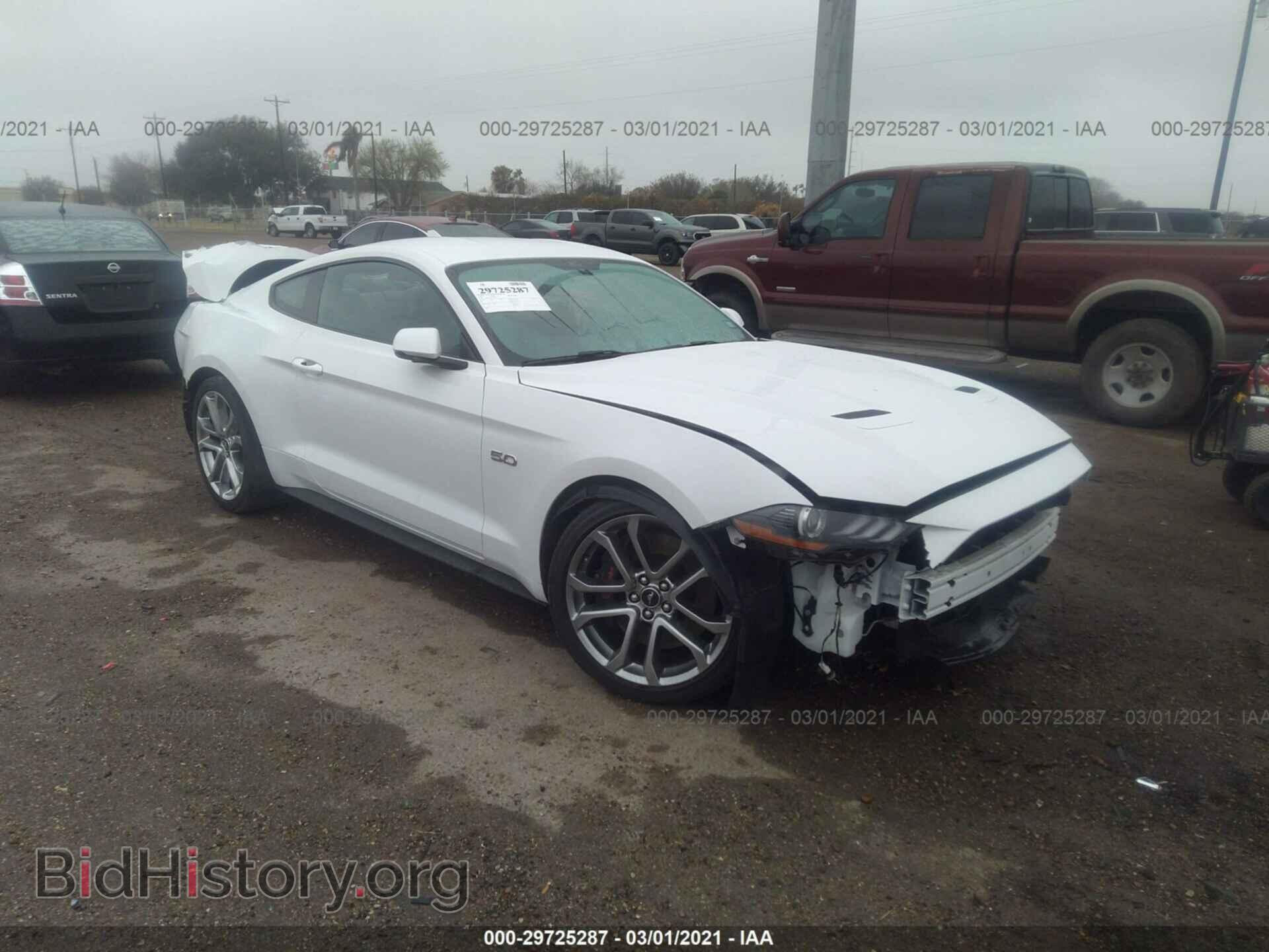 Photo 1FA6P8CF9L5154501 - FORD MUSTANG 2020