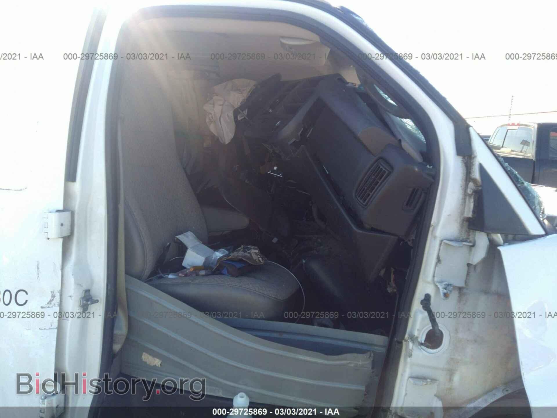 2014 CHEVROLET EXPRESS CARGO VAN - VIN: 1GCSGAF4XE1145486 - Photo 5