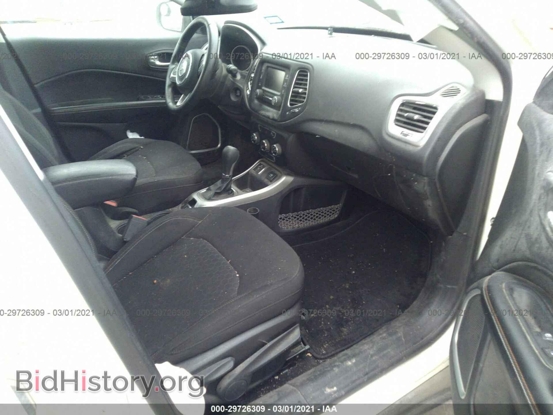 2017 JEEP COMPASS - VIN: 3C4NJCABXHT661098 - Фото 5