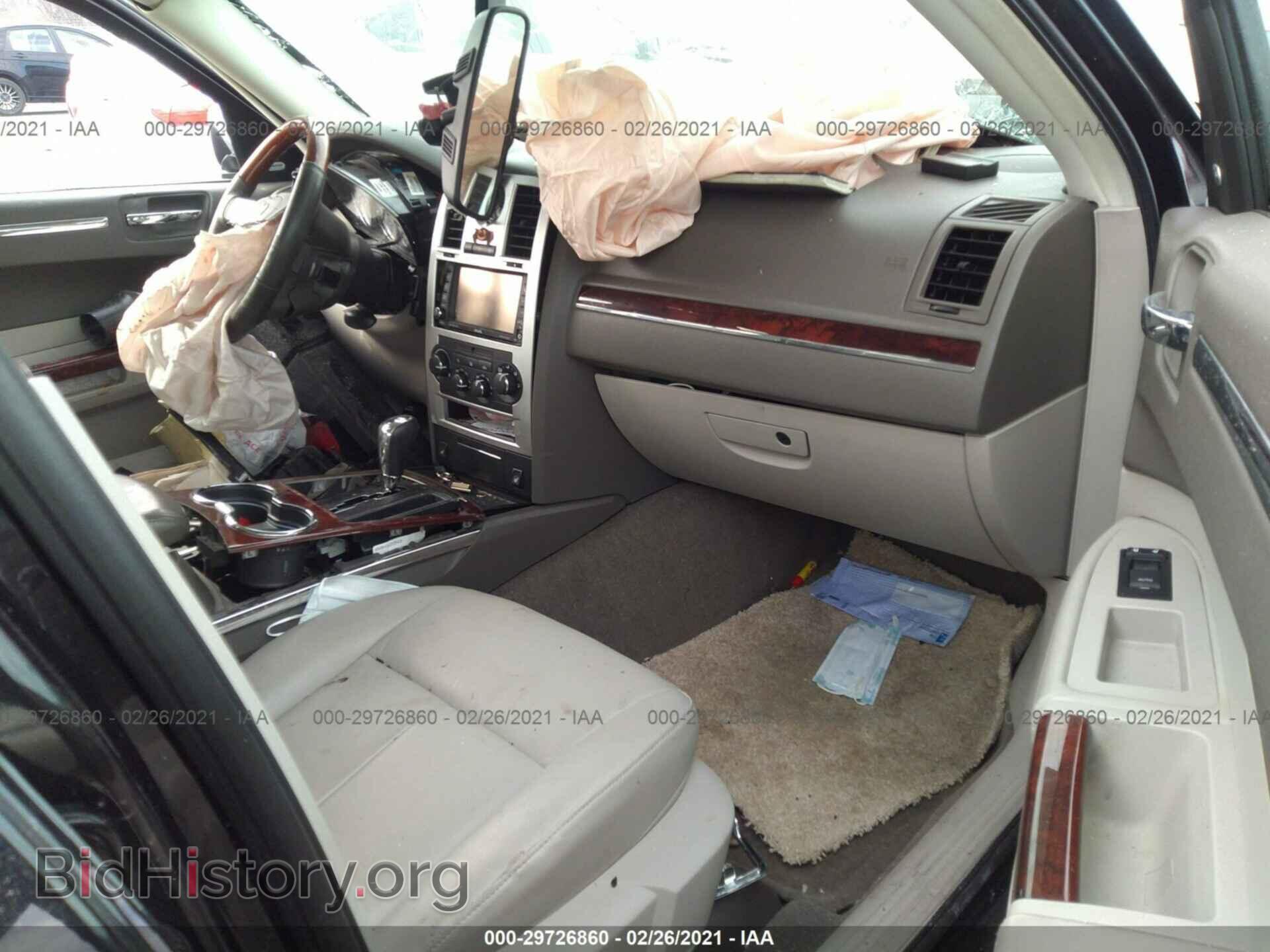 2009 CHRYSLER 300 - VIN: 2C3LA33VX9H605739 - Фото 5