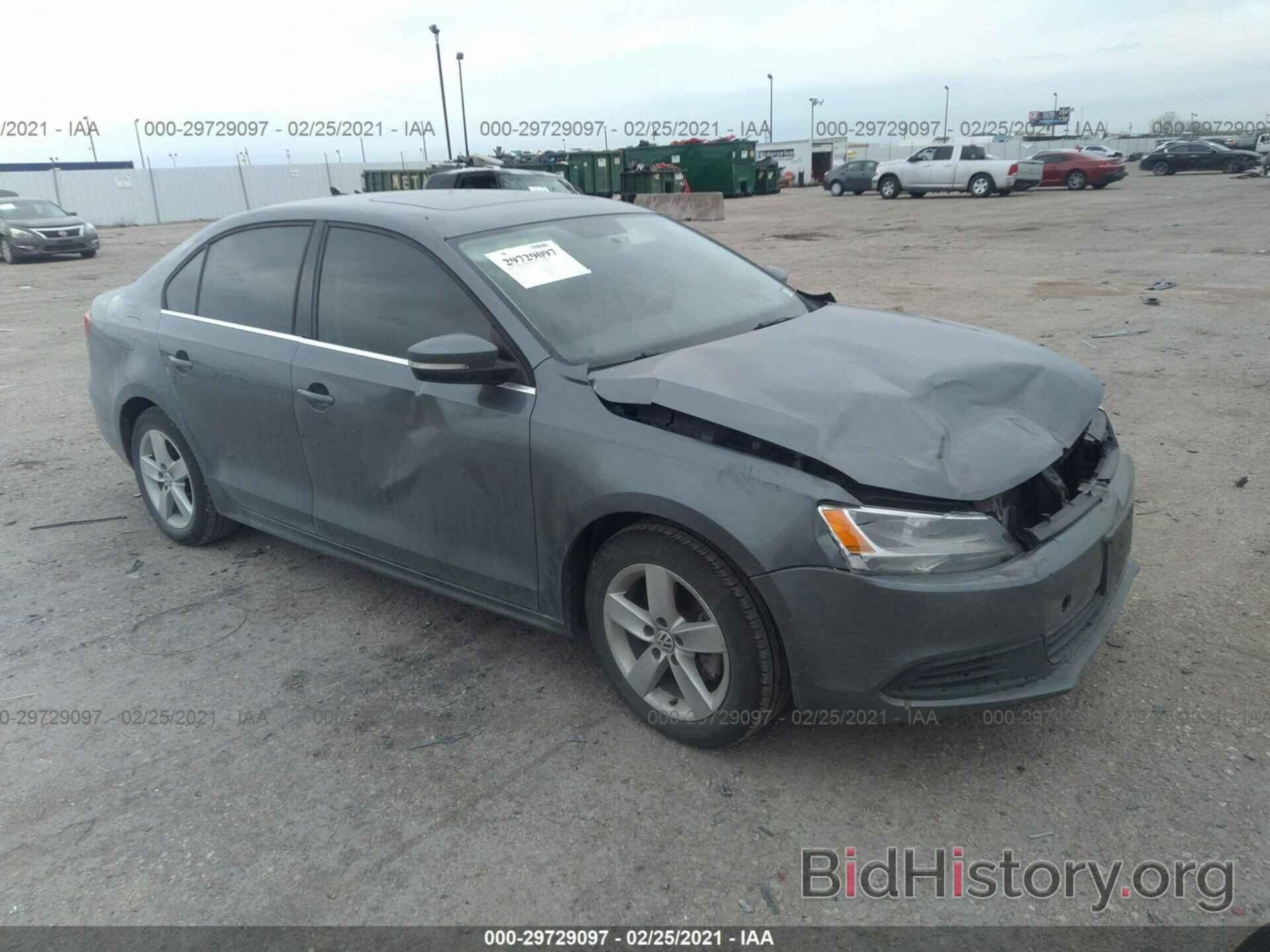 Photo 3VWLL7AJ7EM388155 - VOLKSWAGEN JETTA SEDAN 2014