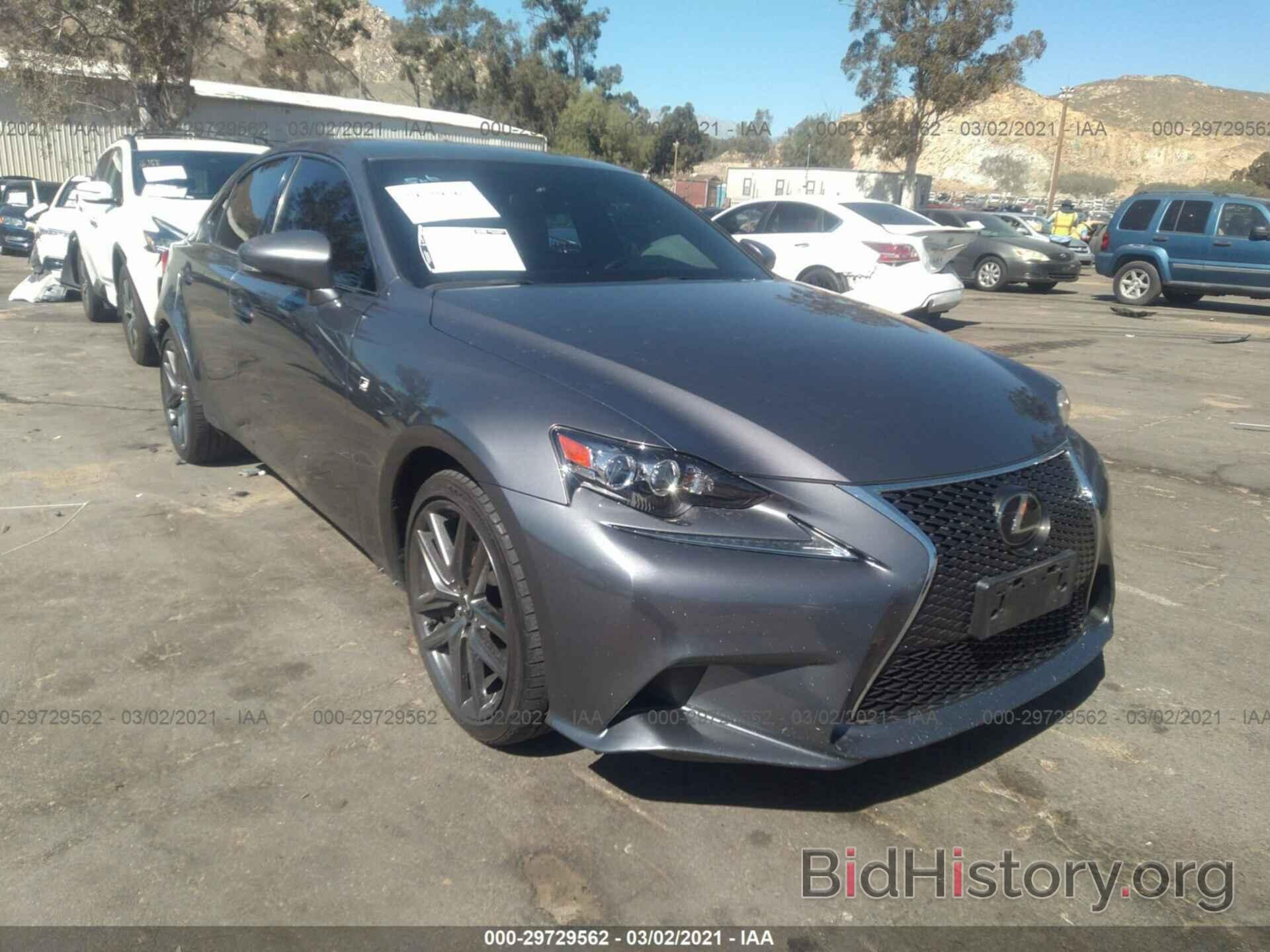 Photo JTHBE1D23G5023067 - LEXUS IS 350 2016