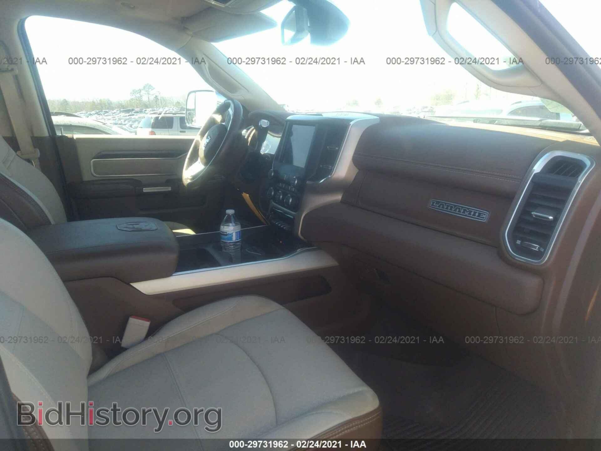 2019 RAM 2500 - VIN: 3C6UR5NL8KG644875 - Photo 5