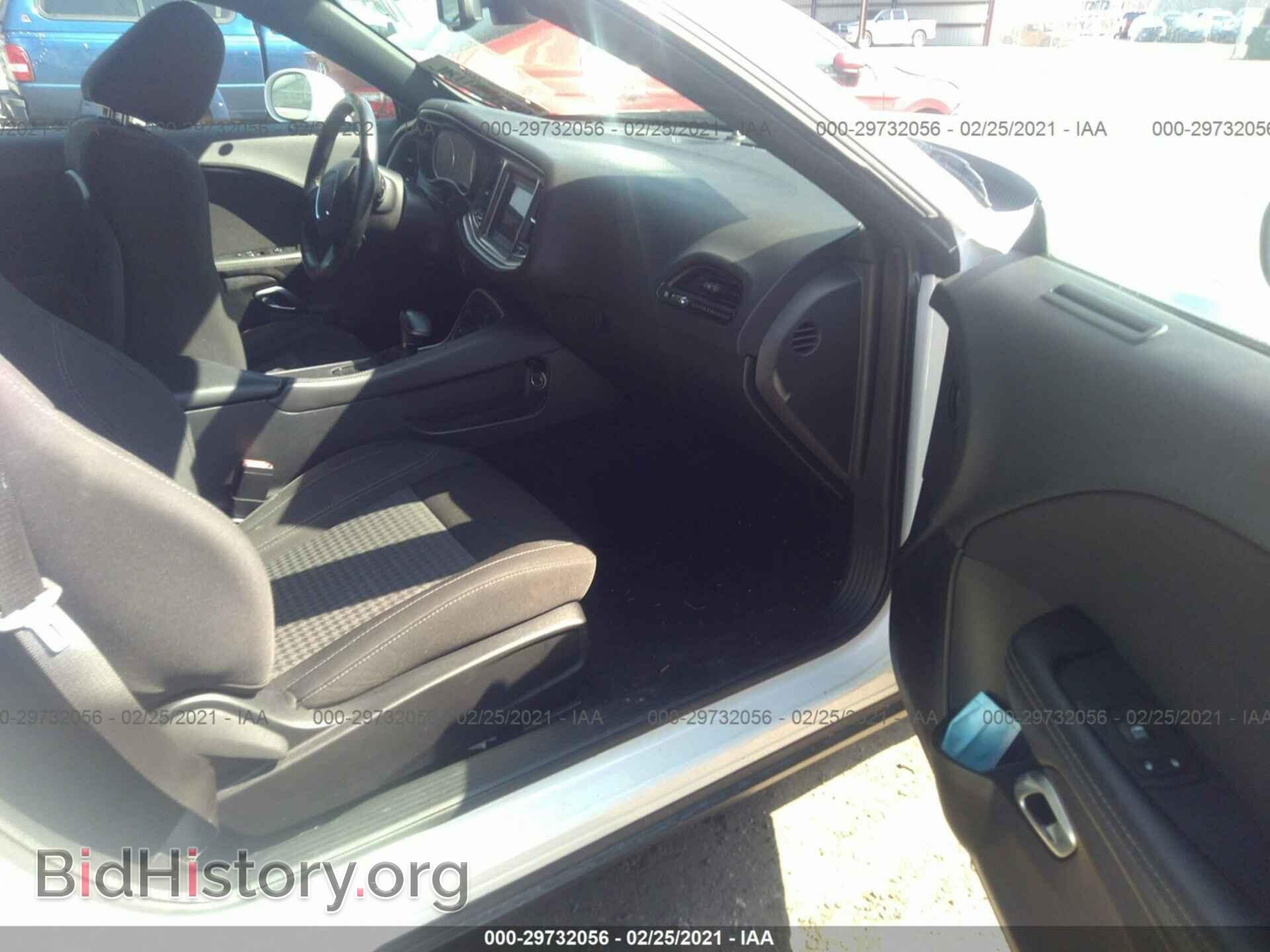 2019 DODGE CHALLENGER - VIN: 2C3CDZAG3KH712734 - Photo 5
