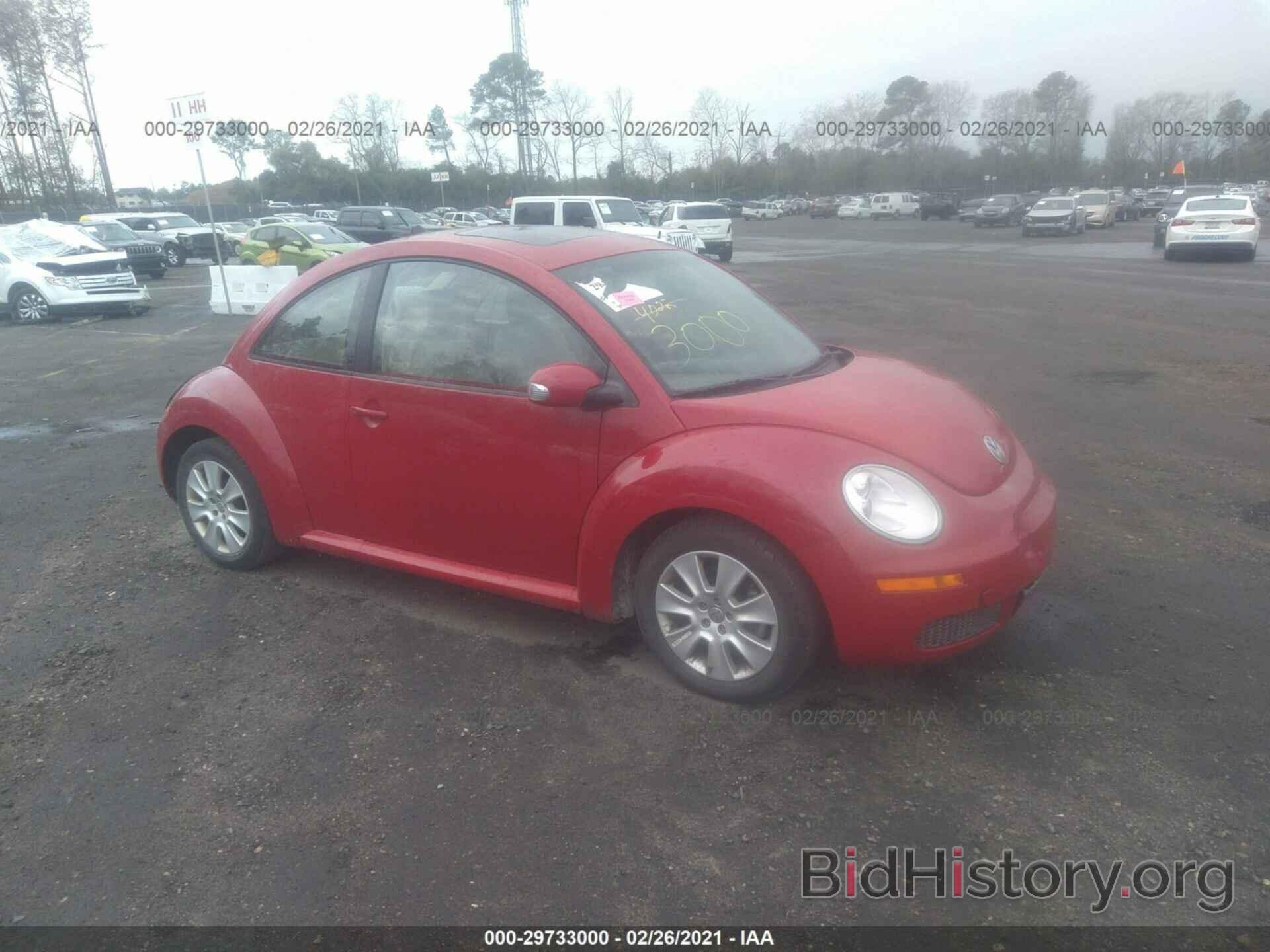 Photo 3VWRW3AG2AM014481 - VOLKSWAGEN NEW BEETLE COUPE 2010