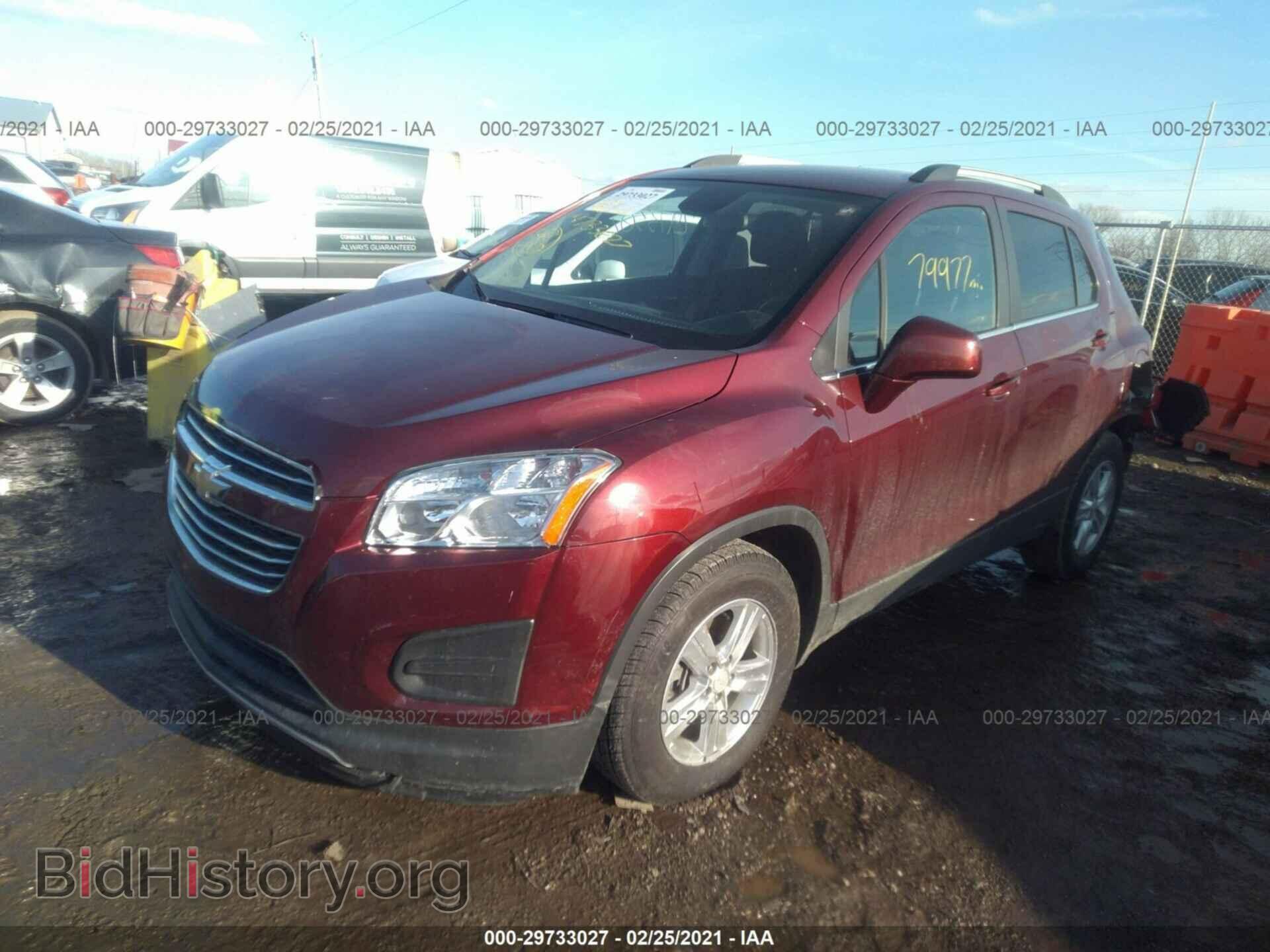 2016 CHEVROLET TRAX - VIN: 3GNCJLSB5GL277368 - Фото 2