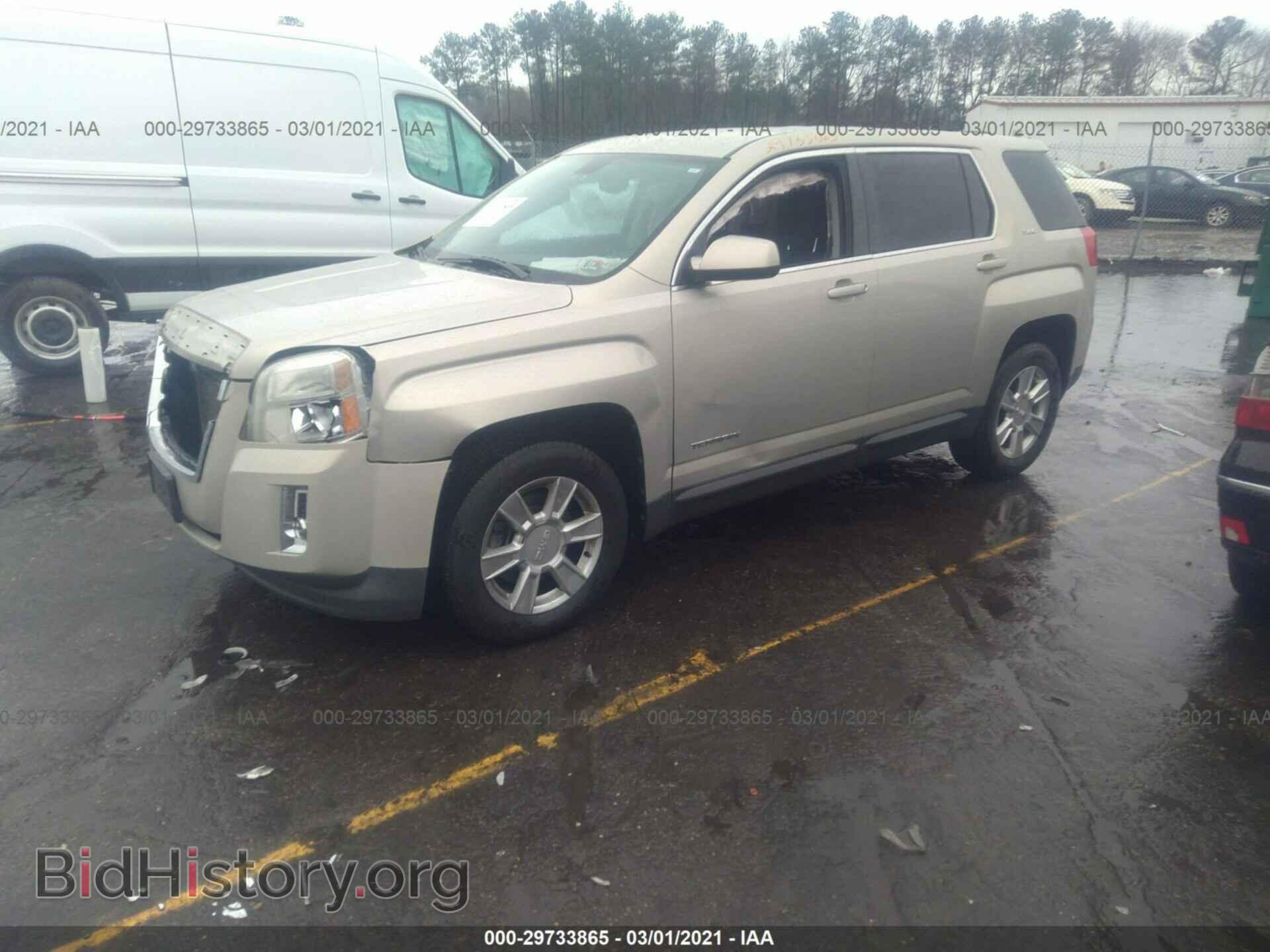 2011 GMC TERRAIN - VIN: 2CTALMEC0B6203104 - Photo 2