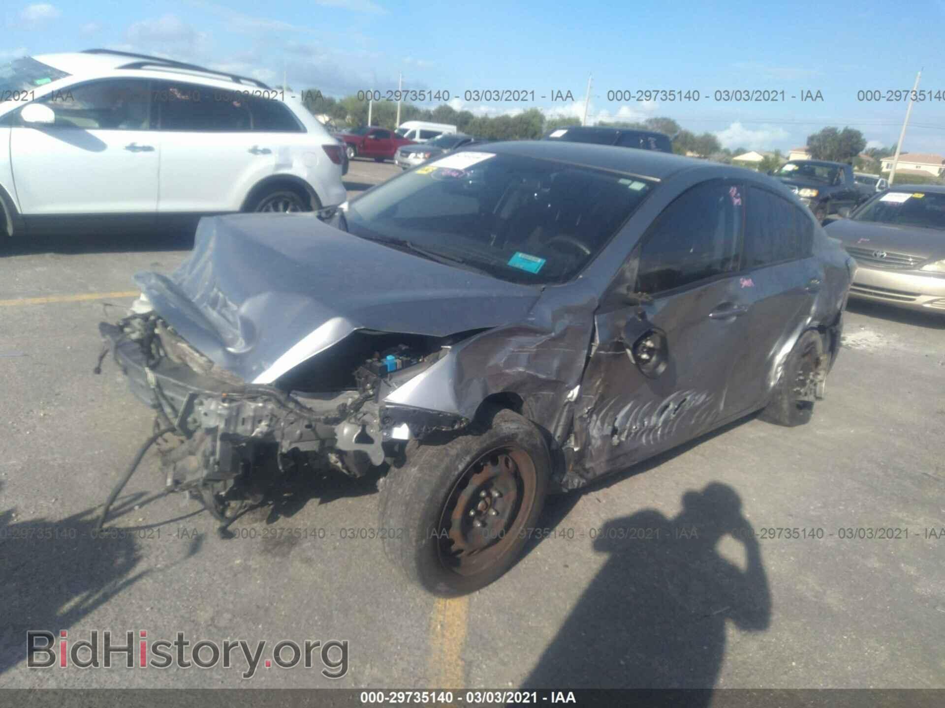 2012 MAZDA MAZDA3 - VIN: JM1BL1UF1C1507637 - Фото 2