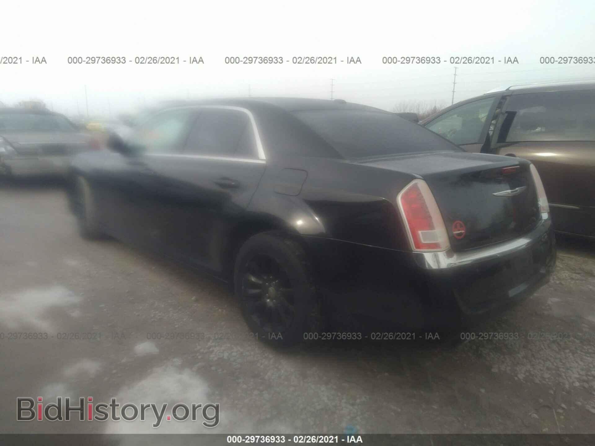 2014 CHRYSLER 300 - VIN: 2C3CCAAG4EH119666 - Фото 3