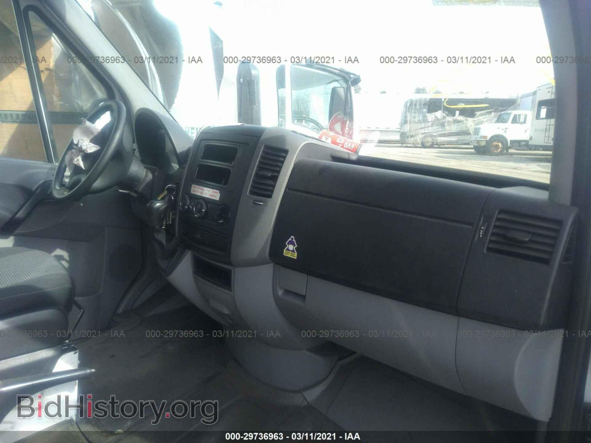 2012 MERCEDES-BENZ SPRINTER CARGO VANS - VIN: WD3PE8CB0C5676509 - Фото 5