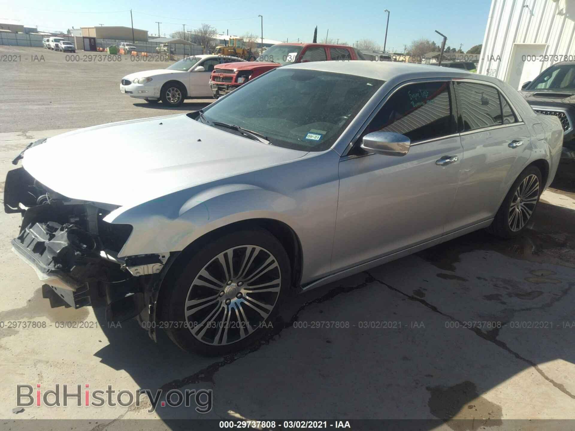 2012 CHRYSLER 300 - VIN: 2C3CCACG6CH309575 - Фото 2