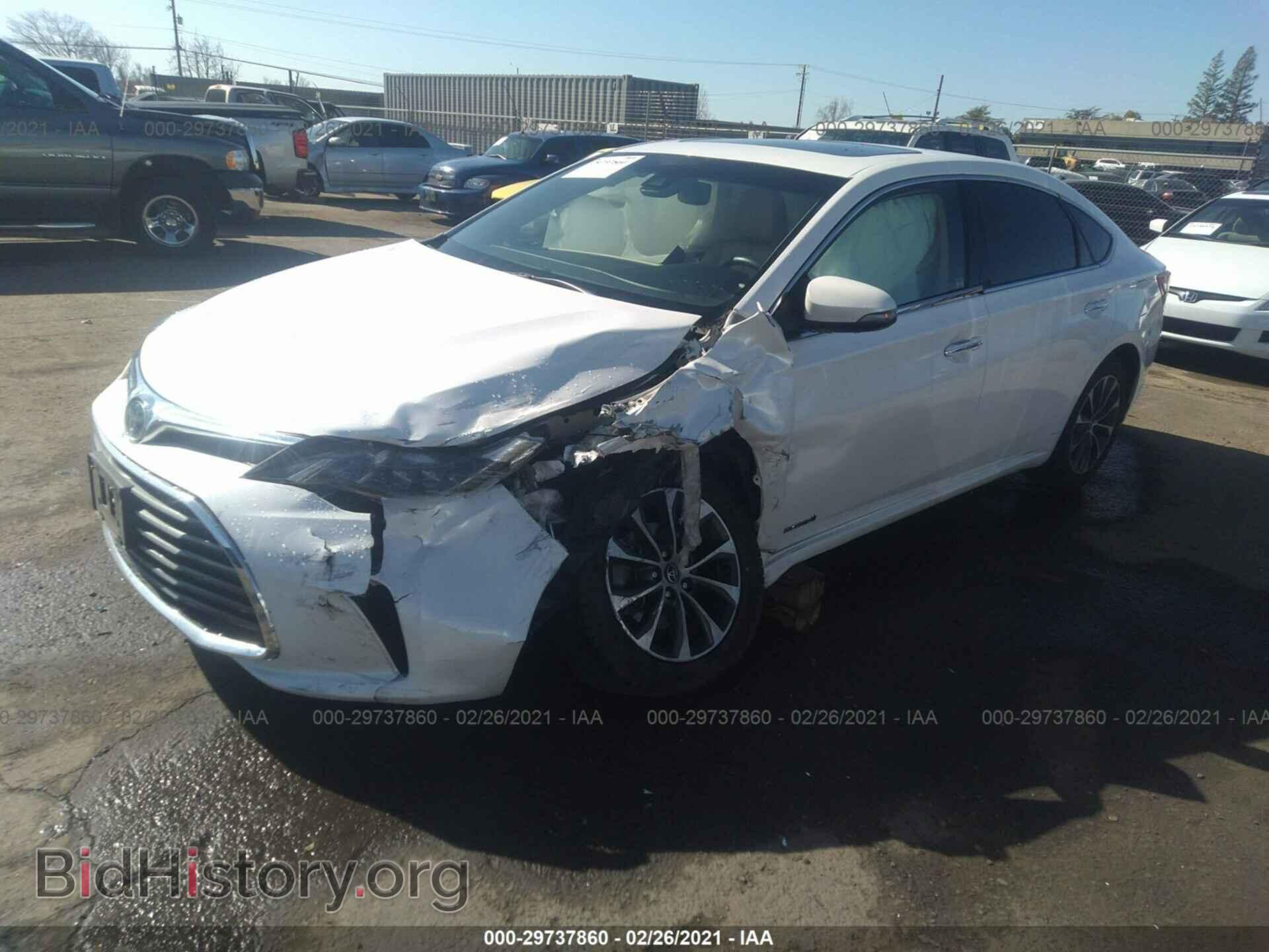 2018 TOYOTA AVALON - VIN: 4T1BD1EB0JU063473 - Фото 2