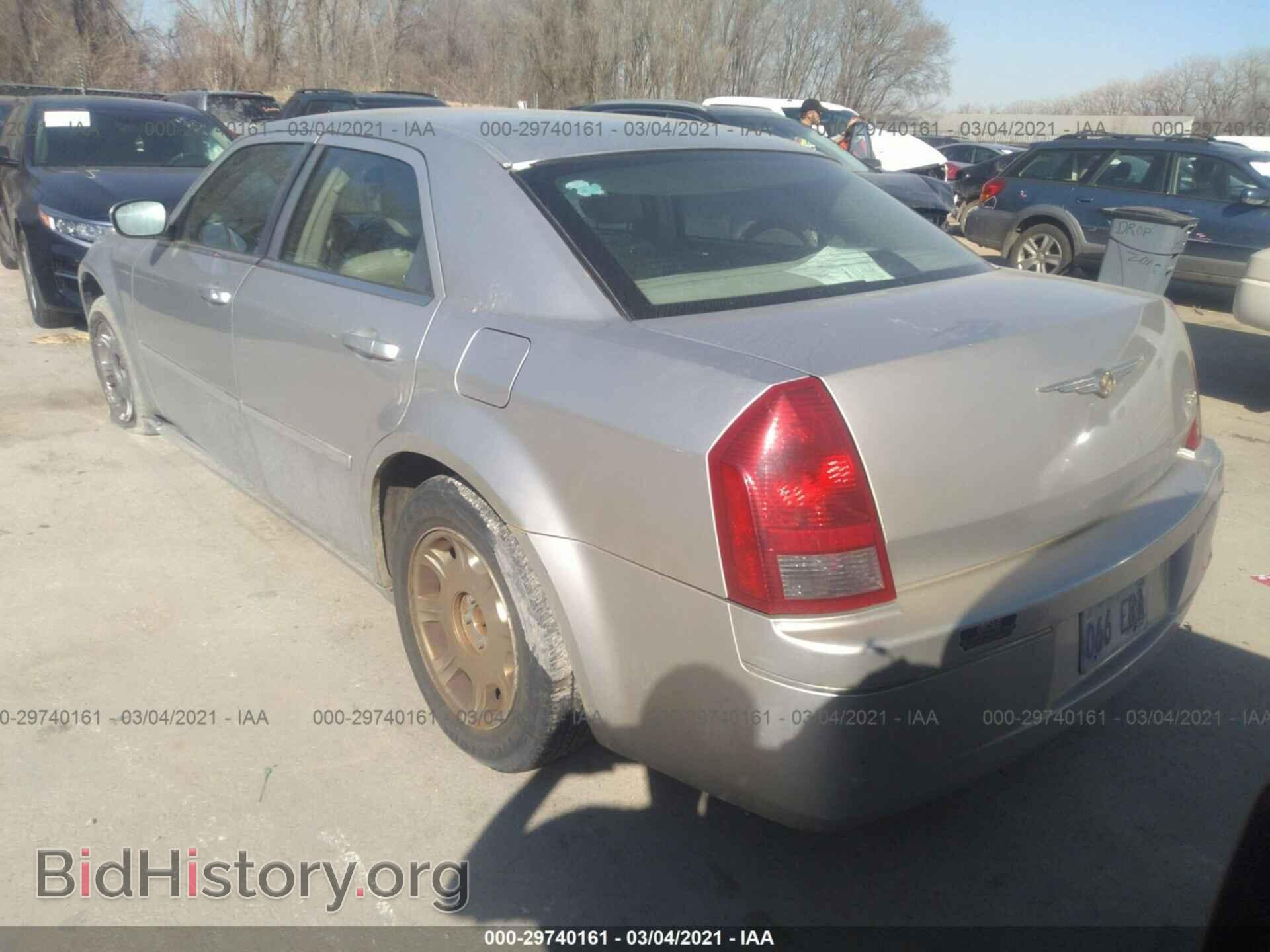 2006 CHRYSLER 300 - VIN: 2C3KA53G76H125873 - Фото 3