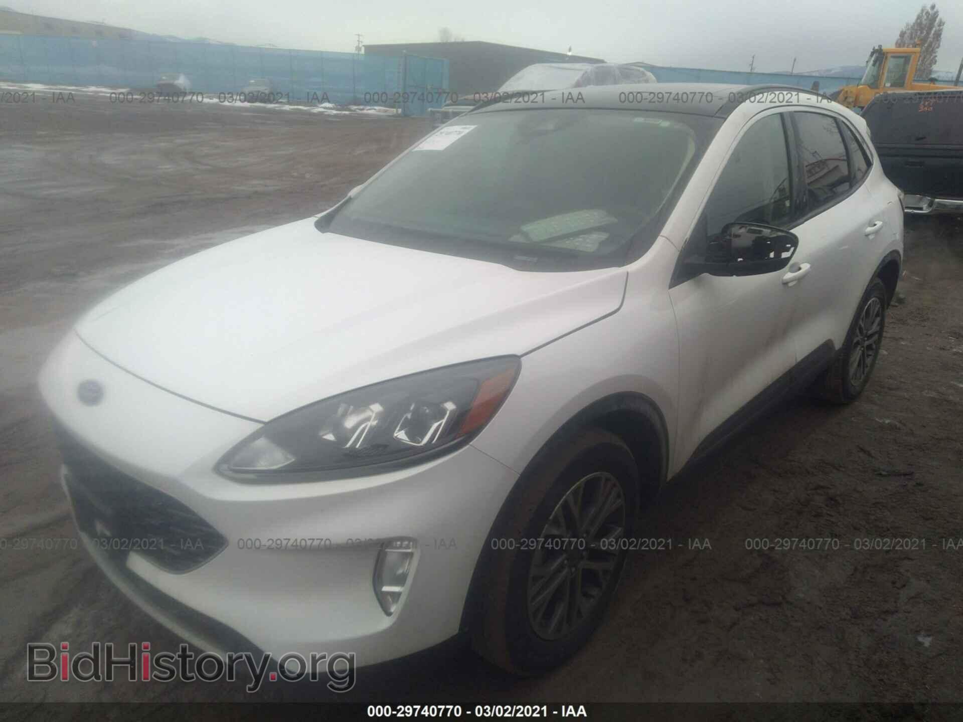 2020 FORD ESCAPE - VIN: 1FMCU9H97LUA08677 - Фото 2