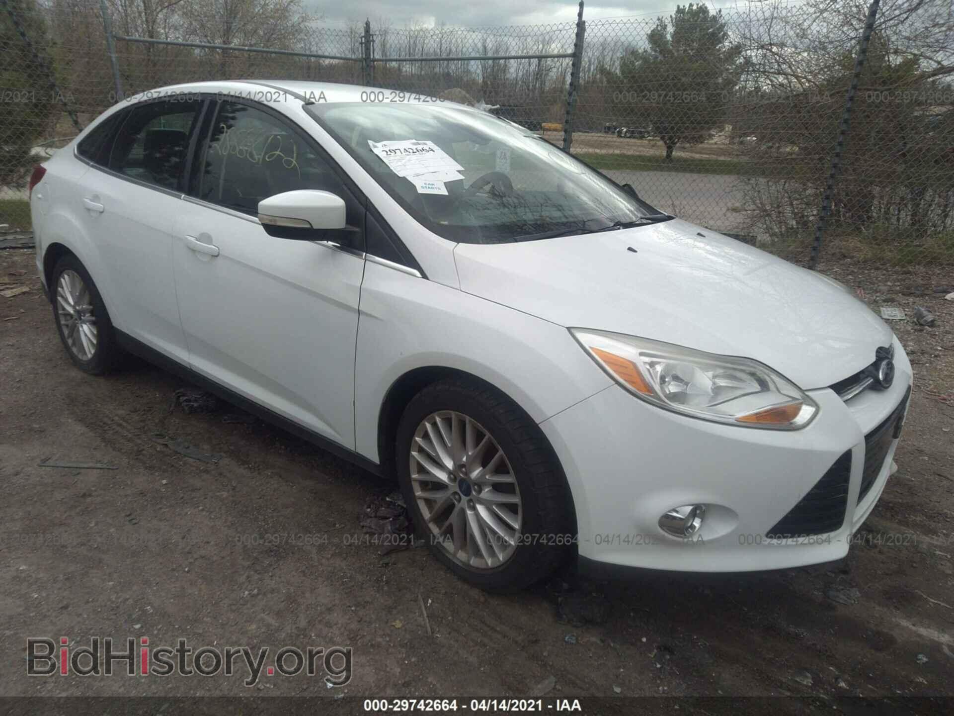 Photo 1FAHP3H27CL205183 - FORD FOCUS 2012
