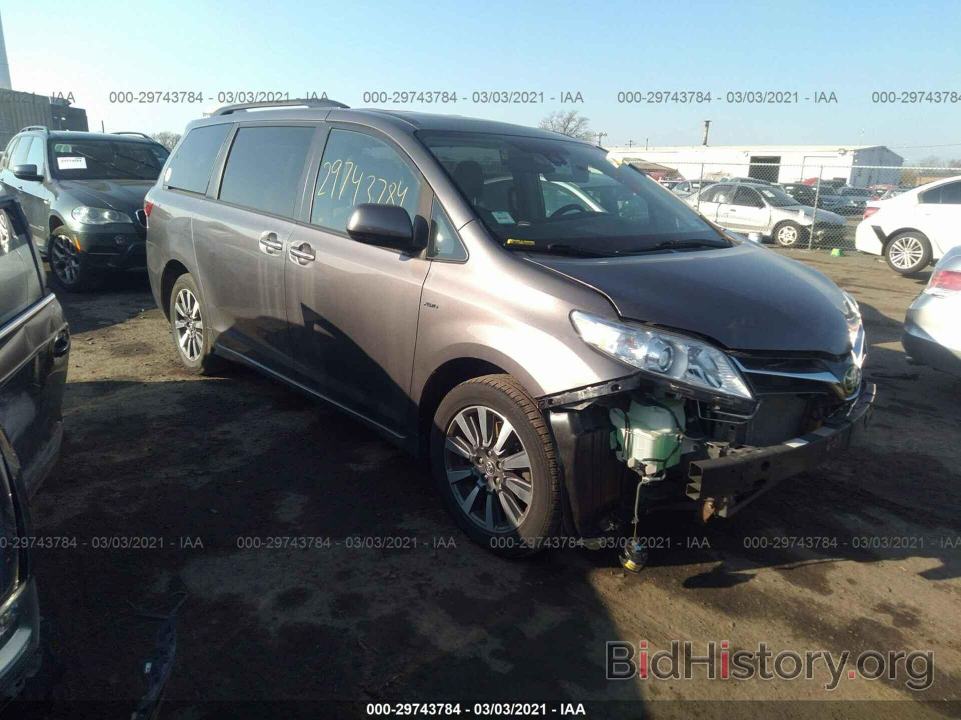 Photo 5TDDZ3DC4KS214065 - TOYOTA SIENNA 2019