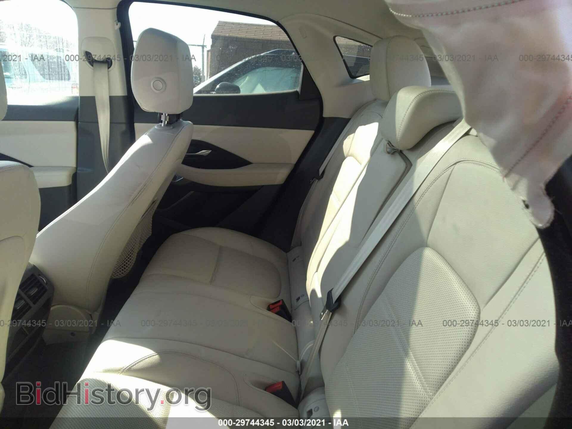 2020 JAGUAR E-PACE - VIN: SADFP2FX5L1Z75196 - Photo 8