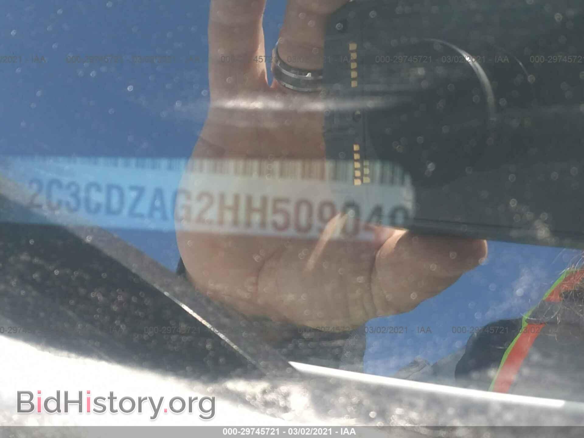 2017 DODGE CHALLENGER - VIN: 2C3CDZAG2HH509049 - Photo 9