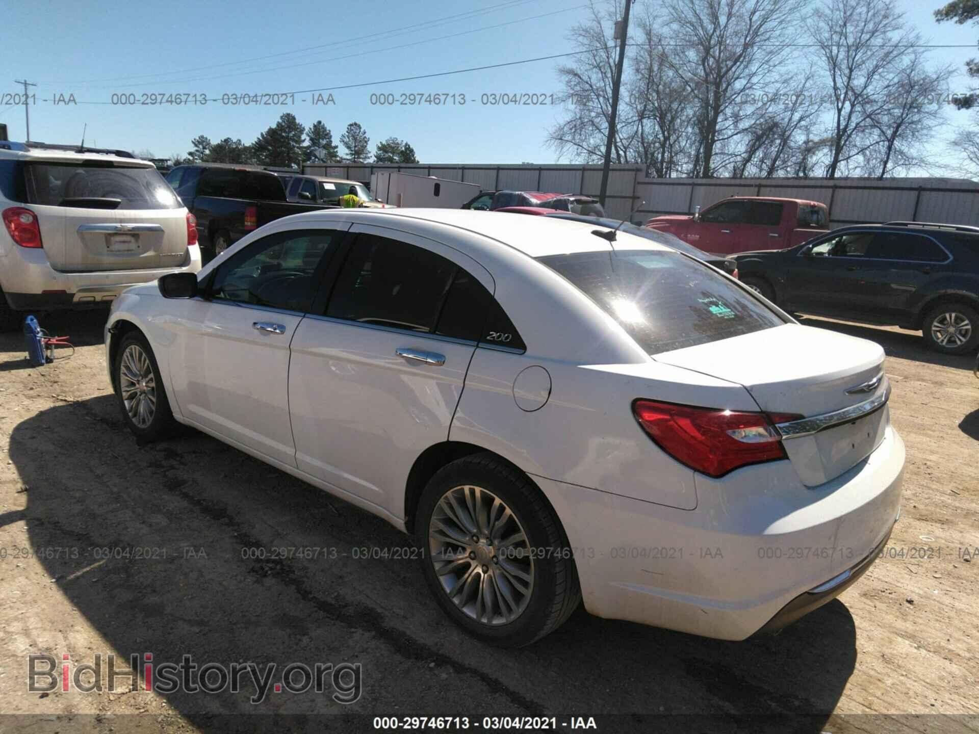 2012 CHRYSLER 200 - VIN: 1C3CCBCGXCN288985 - Фото 3