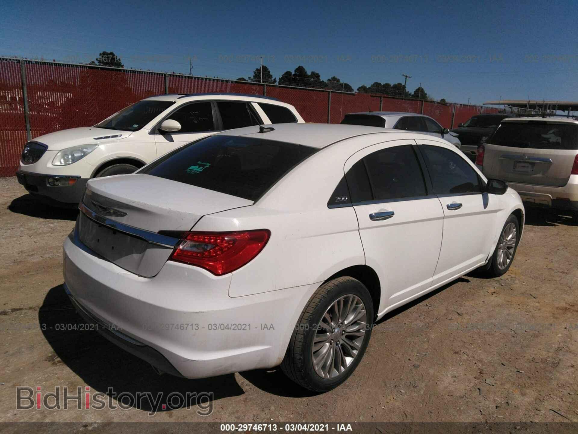 2012 CHRYSLER 200 - VIN: 1C3CCBCGXCN288985 - Фото 4