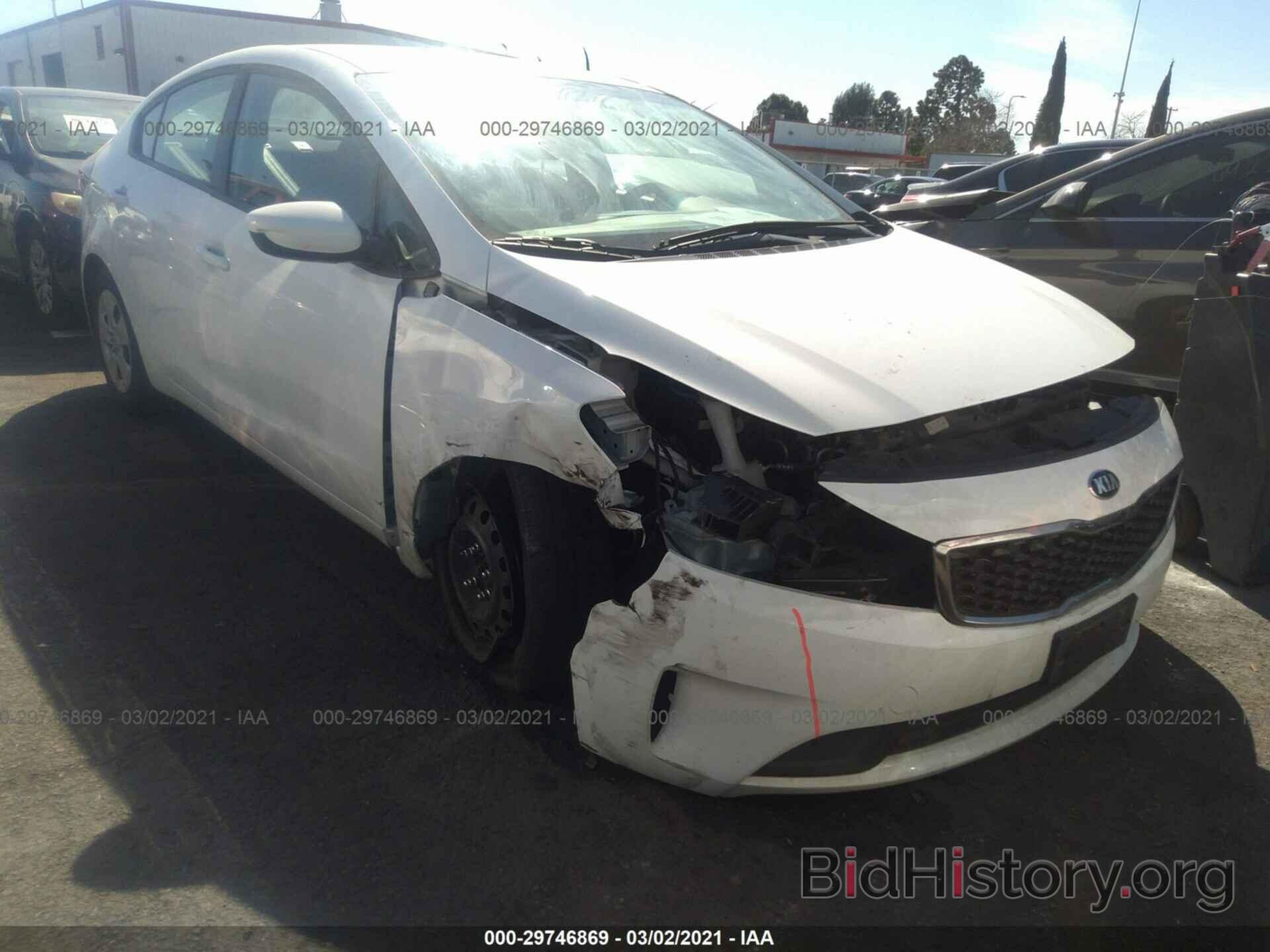 Photo 3KPFK4A73JE175990 - KIA FORTE 2018