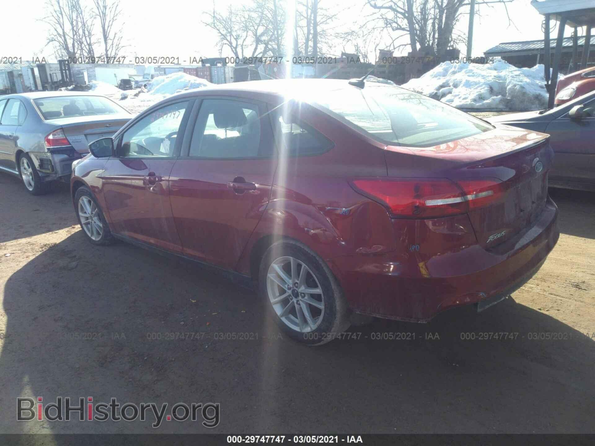 2017 FORD FOCUS - VIN: 1FADP3F2XHL302984 - Фото 3