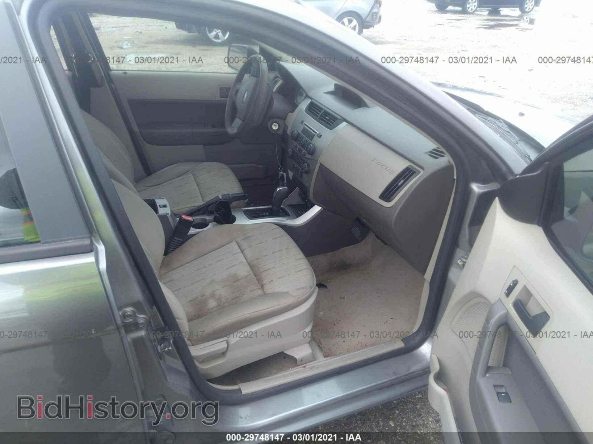 2009 FORD FOCUS - VIN: 1FAHP35NX9W117203 - Фото 5