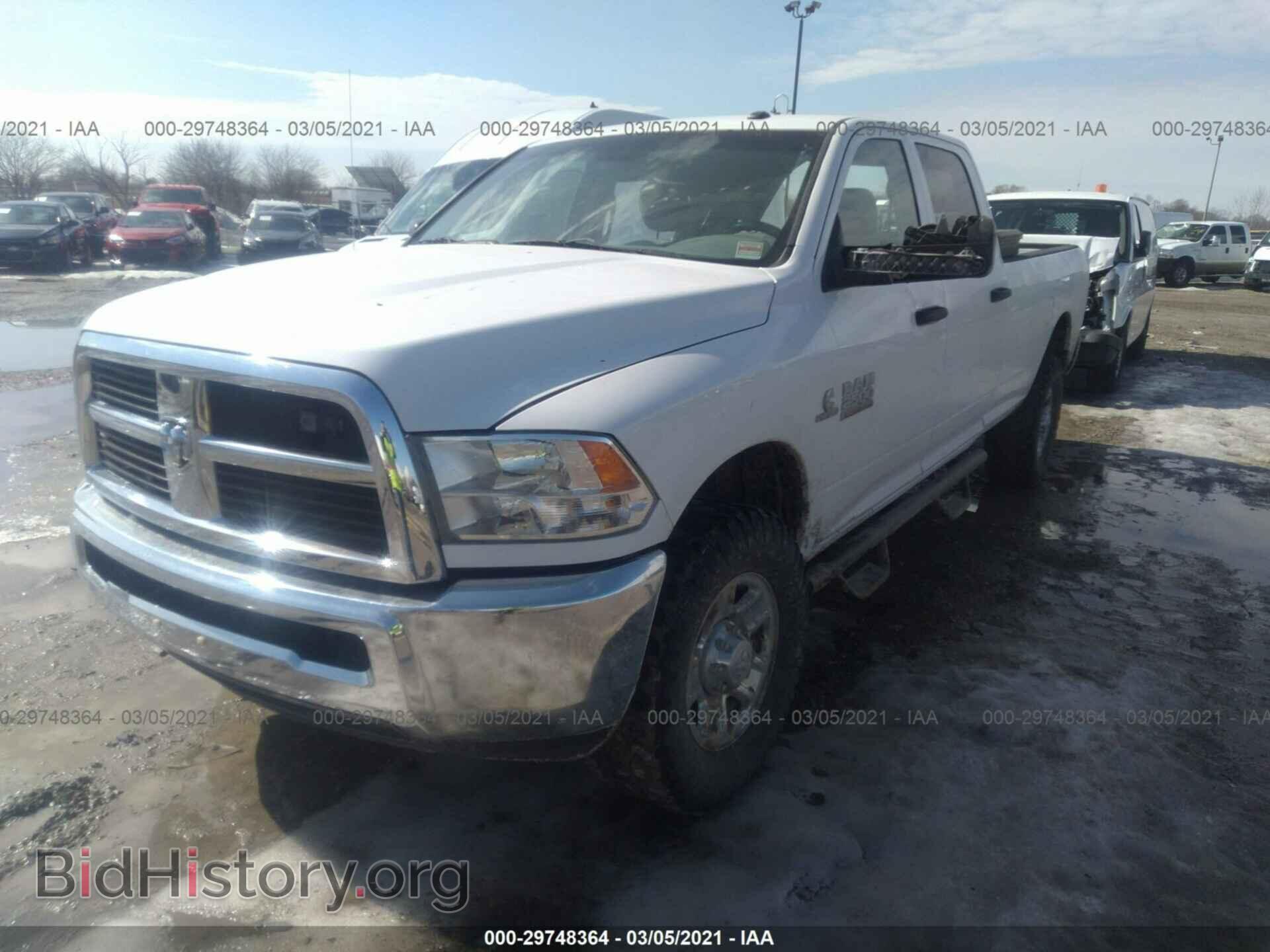 2014 RAM 2500 - VIN: 3C6UR5HL0EG303096 - Фото 2